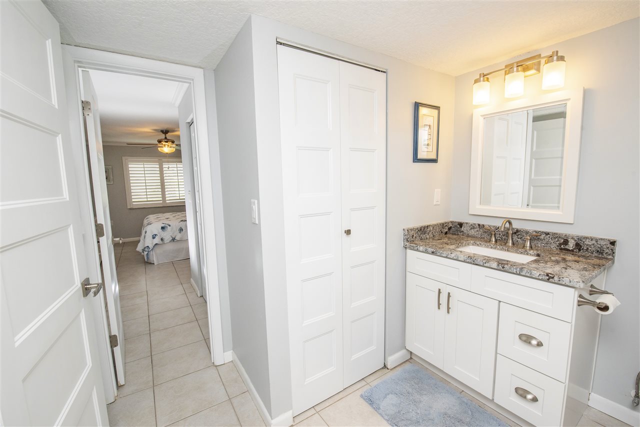 Image 20 of 31 For 4250 A1a S  A16