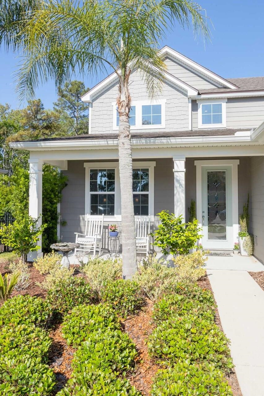 Image 3 of 79 For 375 La Mancha Dr
