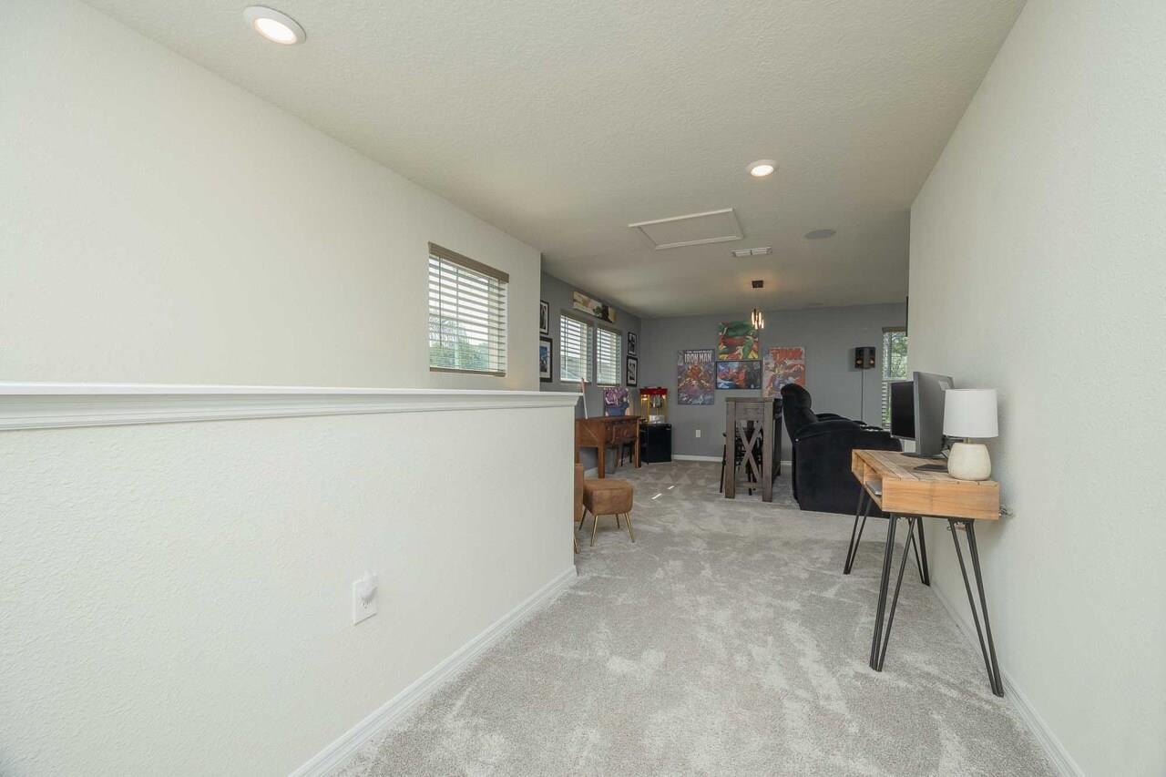 Image 55 of 79 For 375 La Mancha Dr