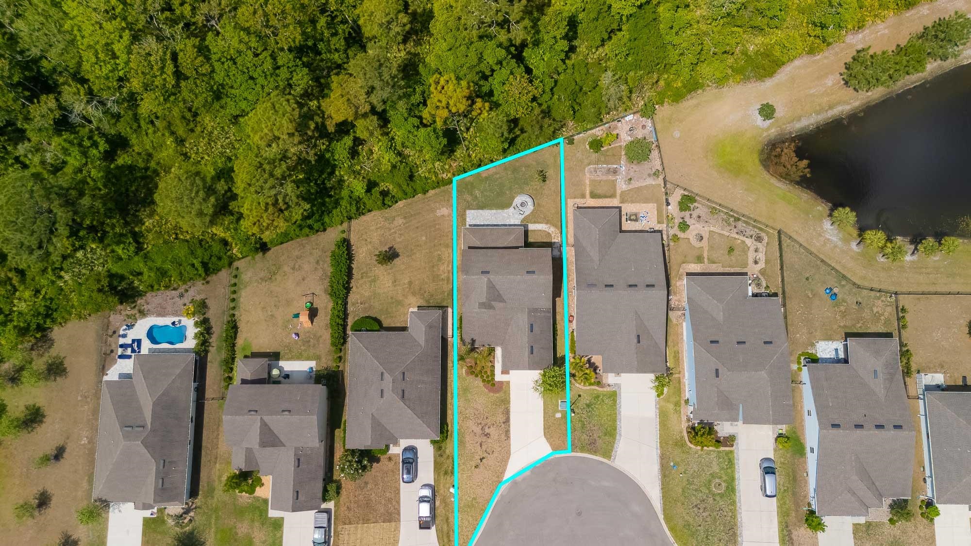 Image 7 of 79 For 375 La Mancha Dr