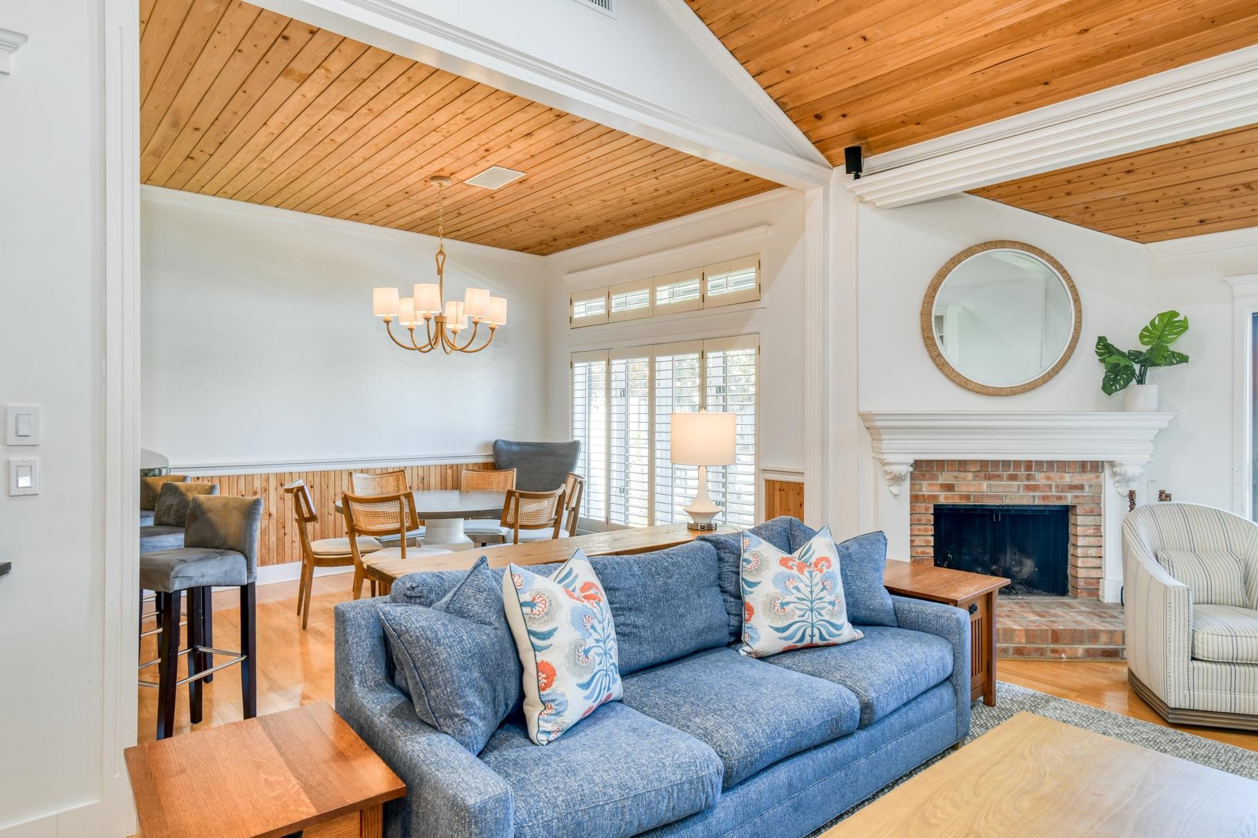 Image 29 of 47 For 3222 Harbor Dr.