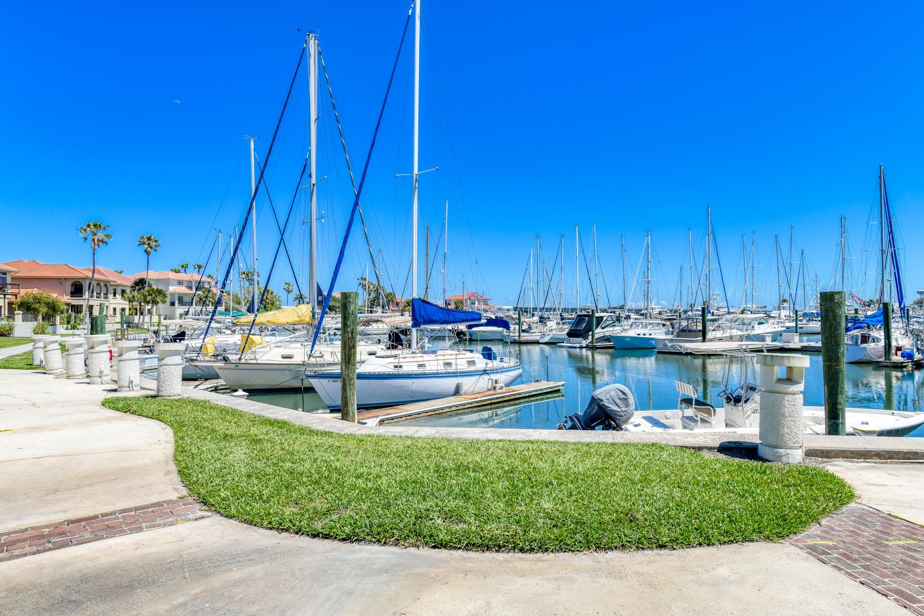 Image 42 of 47 For 3222 Harbor Dr.