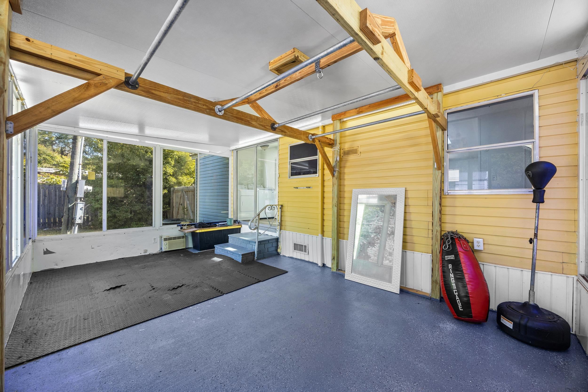 Image 11 of 12 For 2665 Hispanola