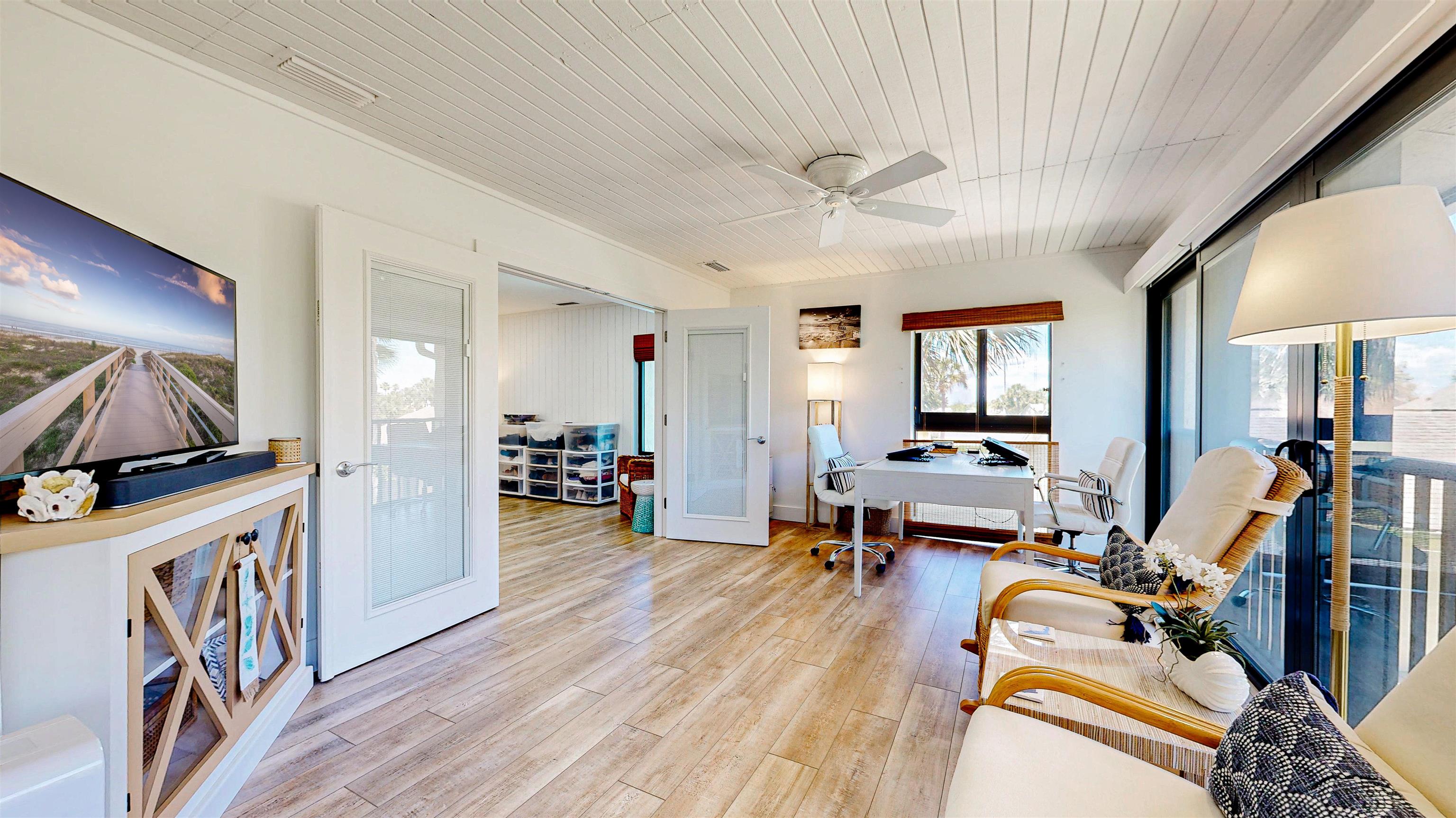 Image 32 of 58 For 65 Village Del Prado Cir