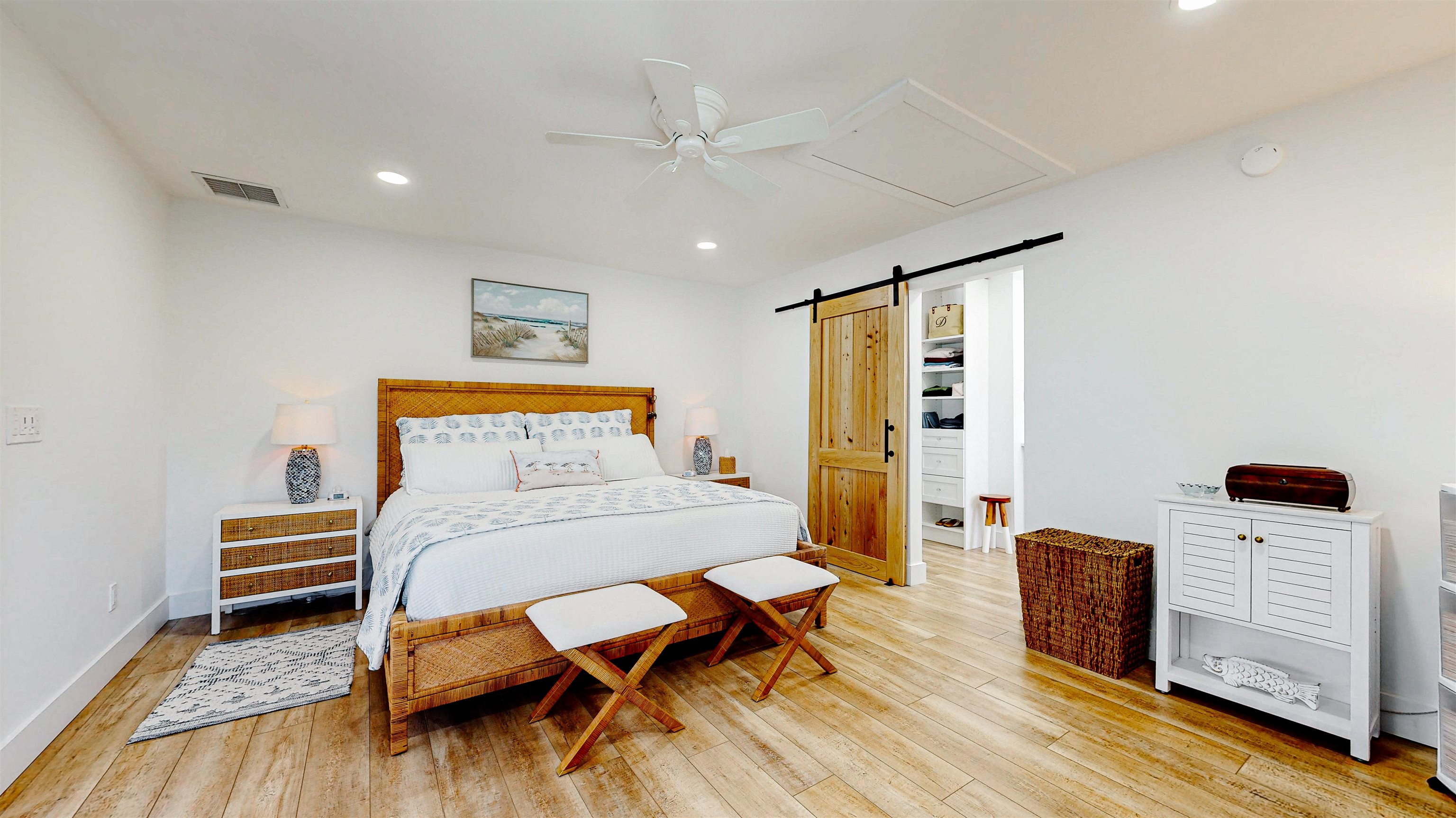 Image 38 of 58 For 65 Village Del Prado Cir