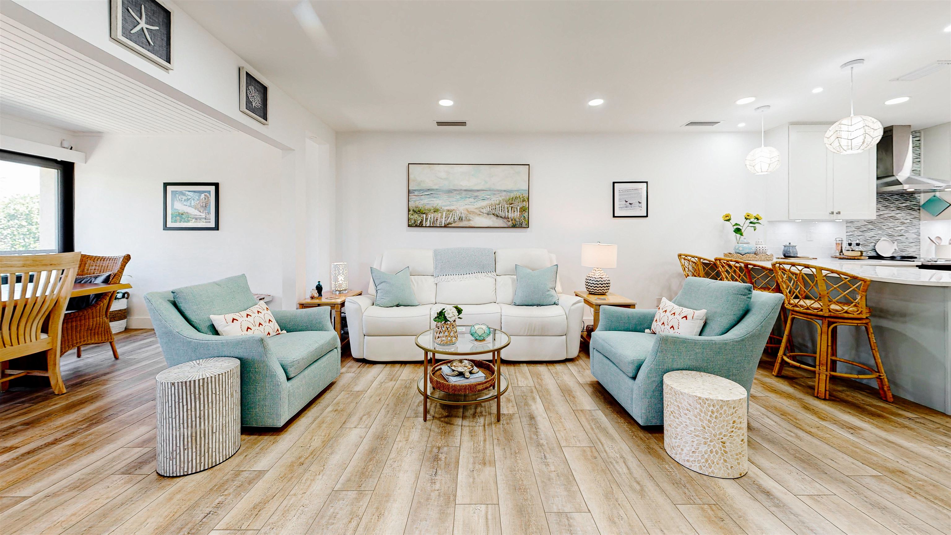 Image 46 of 58 For 65 Village Del Prado Cir