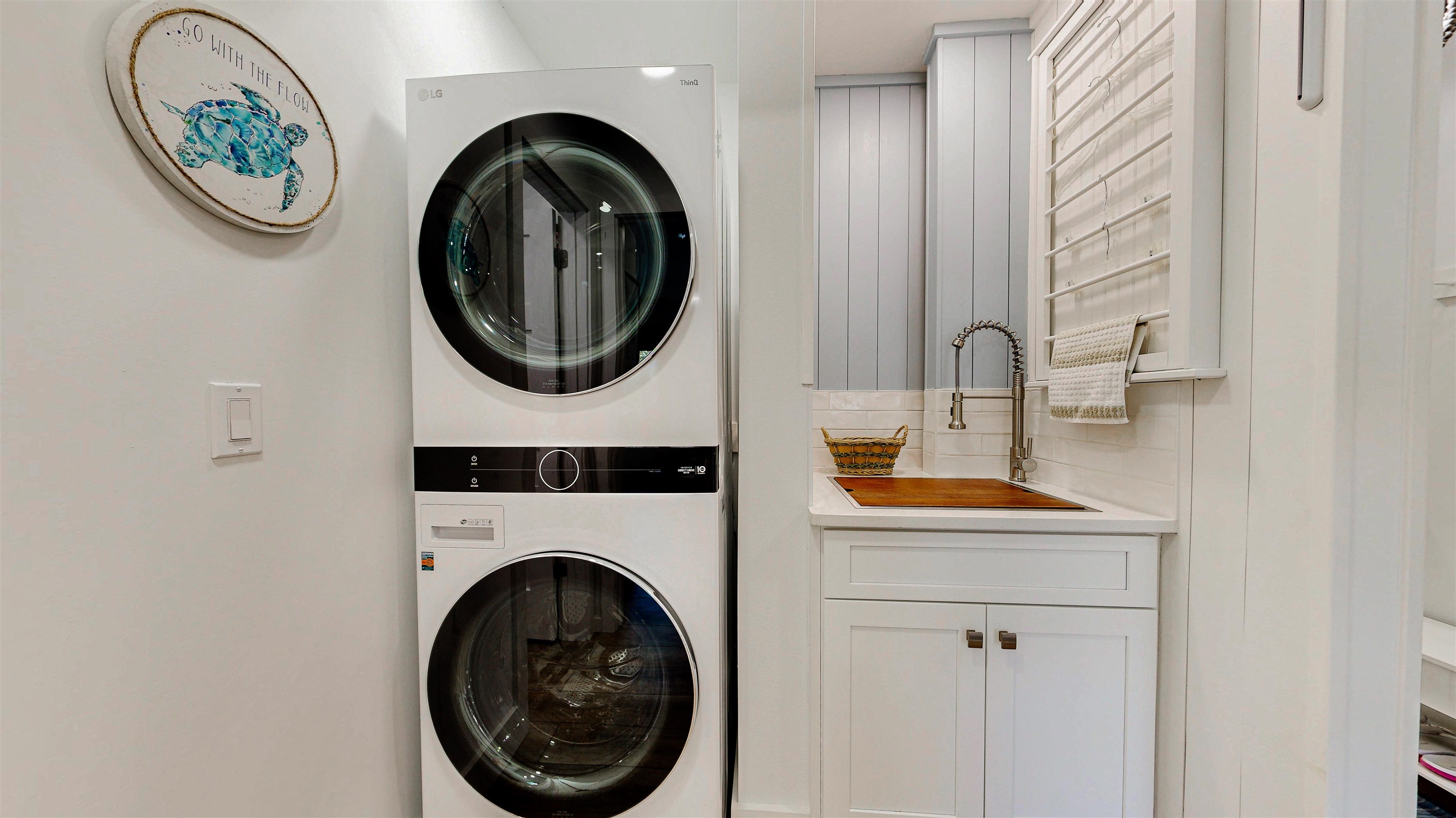 Image 6 of 58 For 65 Village Del Prado Cir