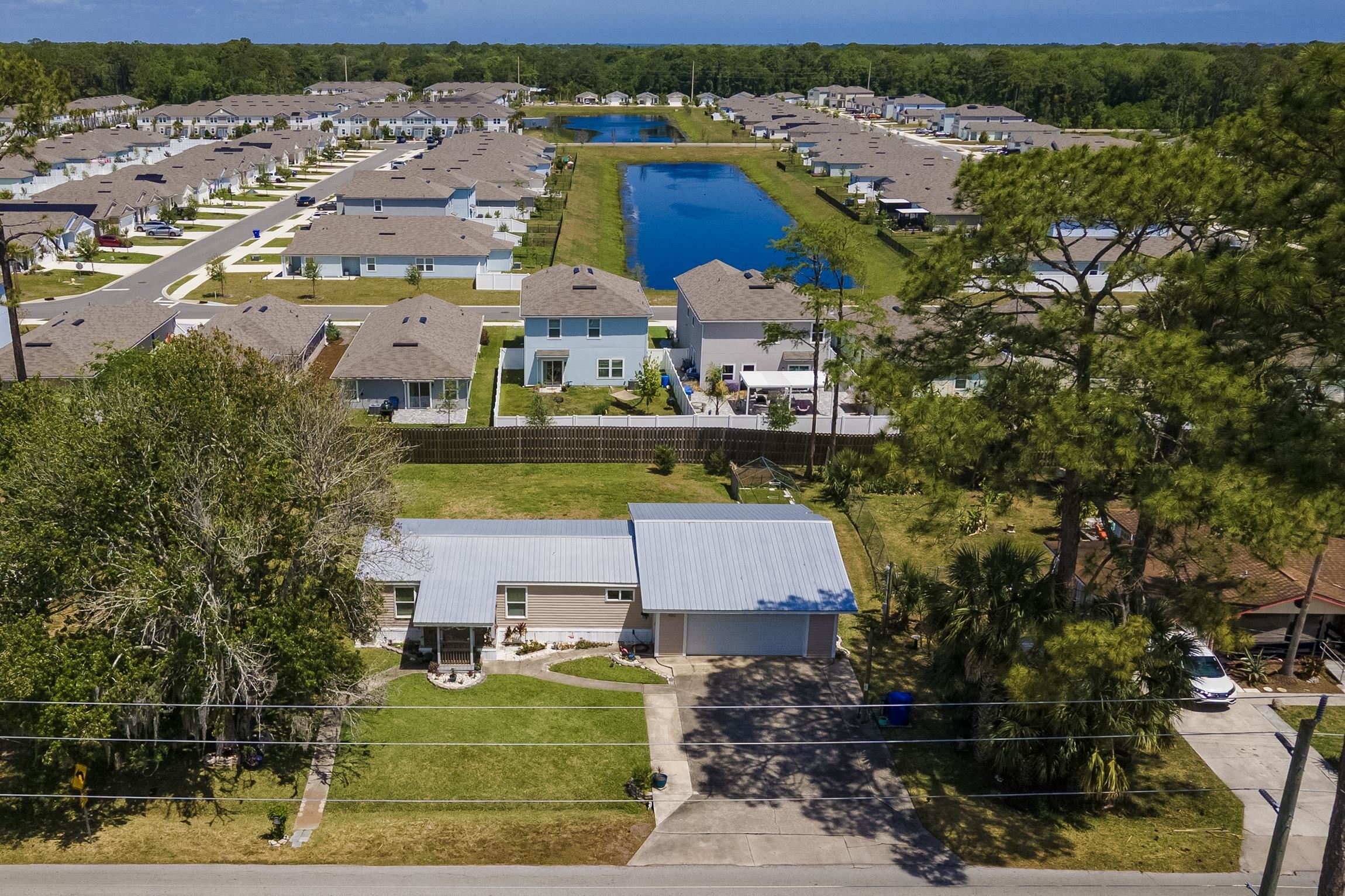 Image 45 of 53 For 482 Ravenswood Dr