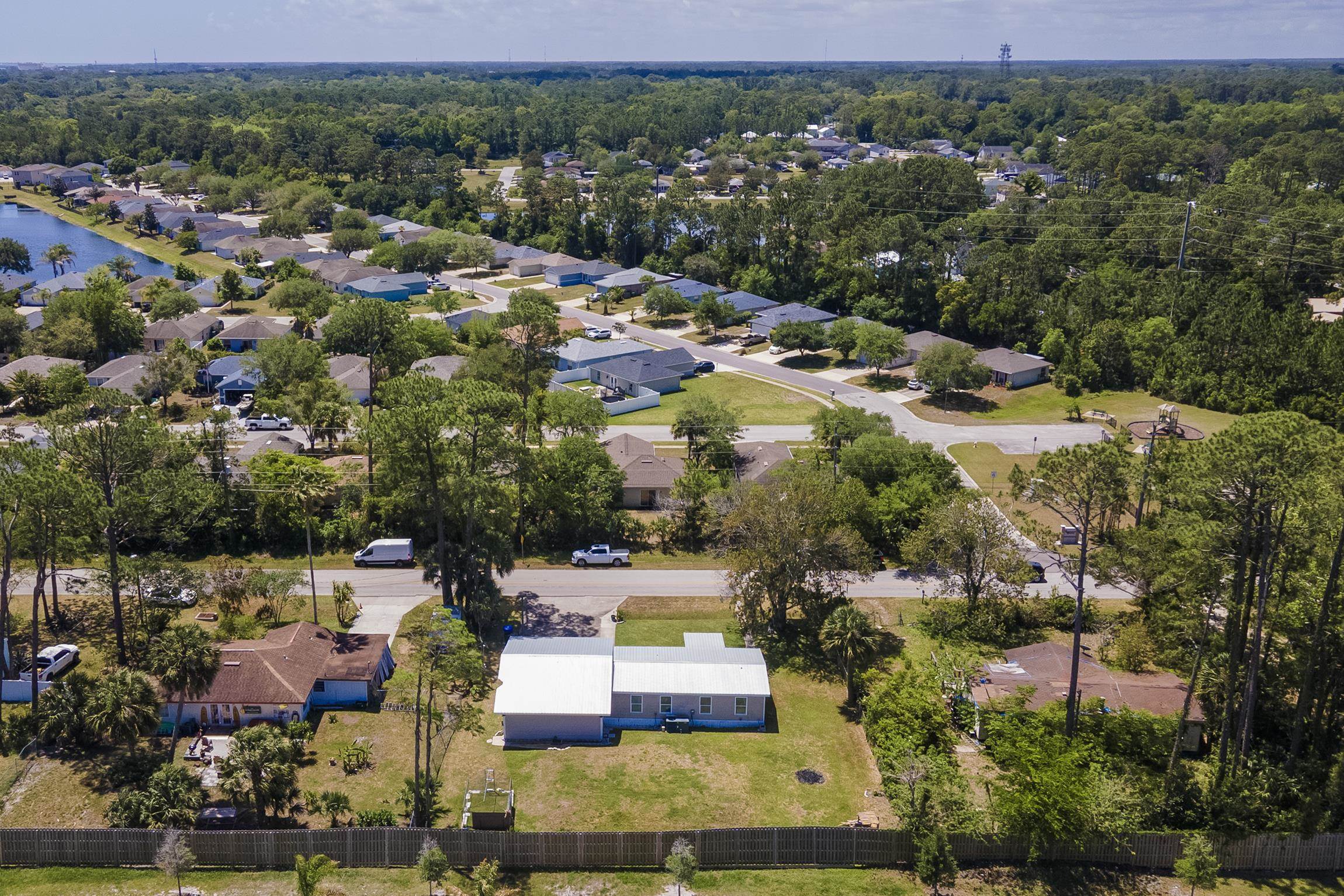 Image 48 of 53 For 482 Ravenswood Dr