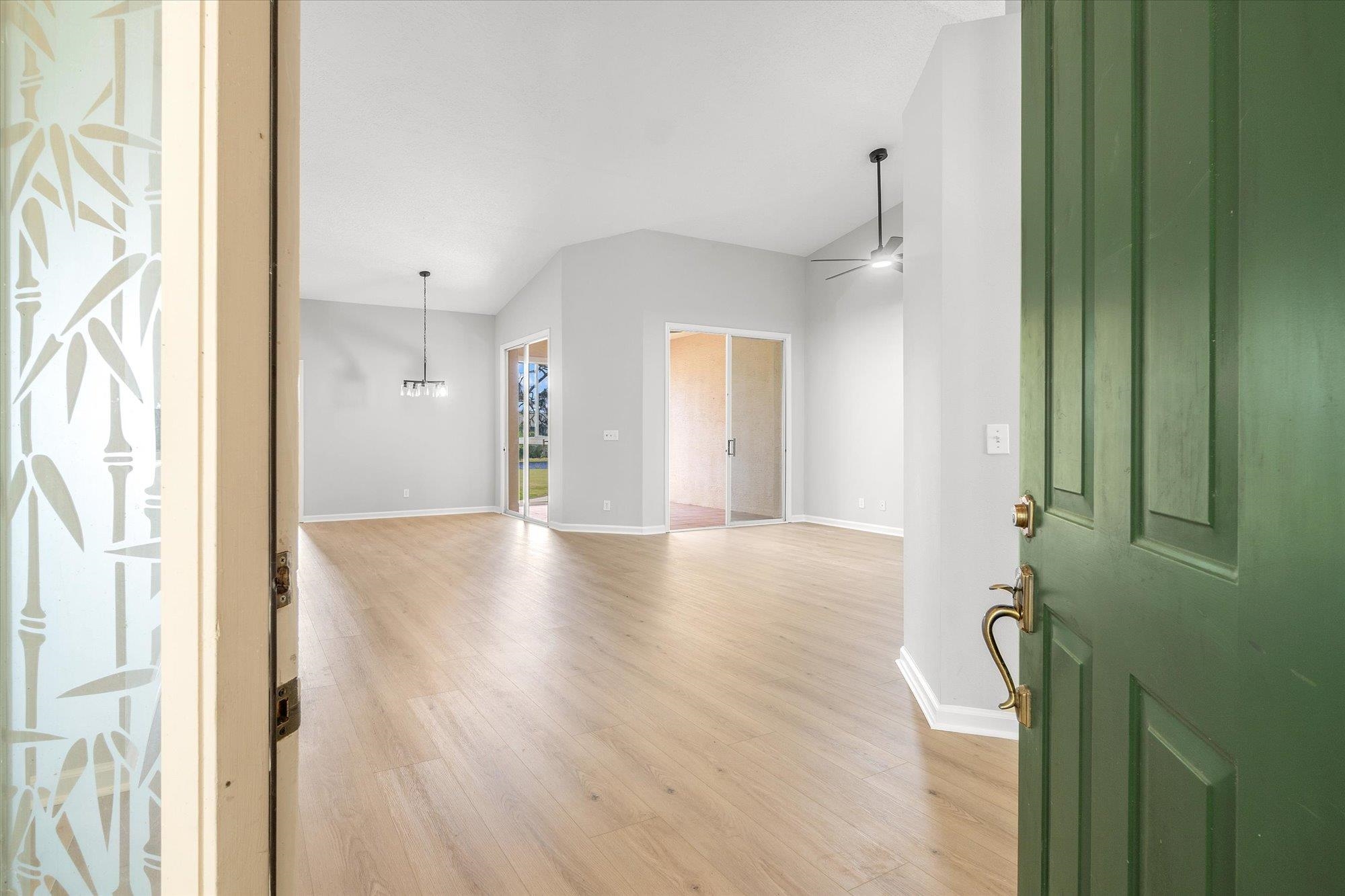 Image 6 of 40 For 1109 Royal Troon Lane