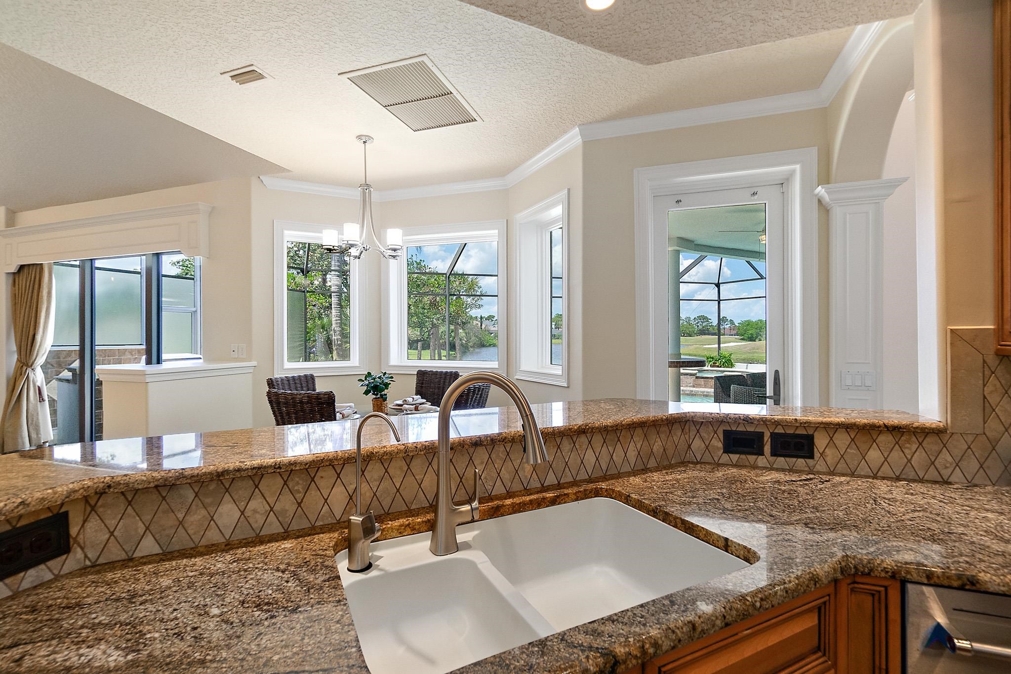 Image 20 of 72 For 505 Turnberry Ln