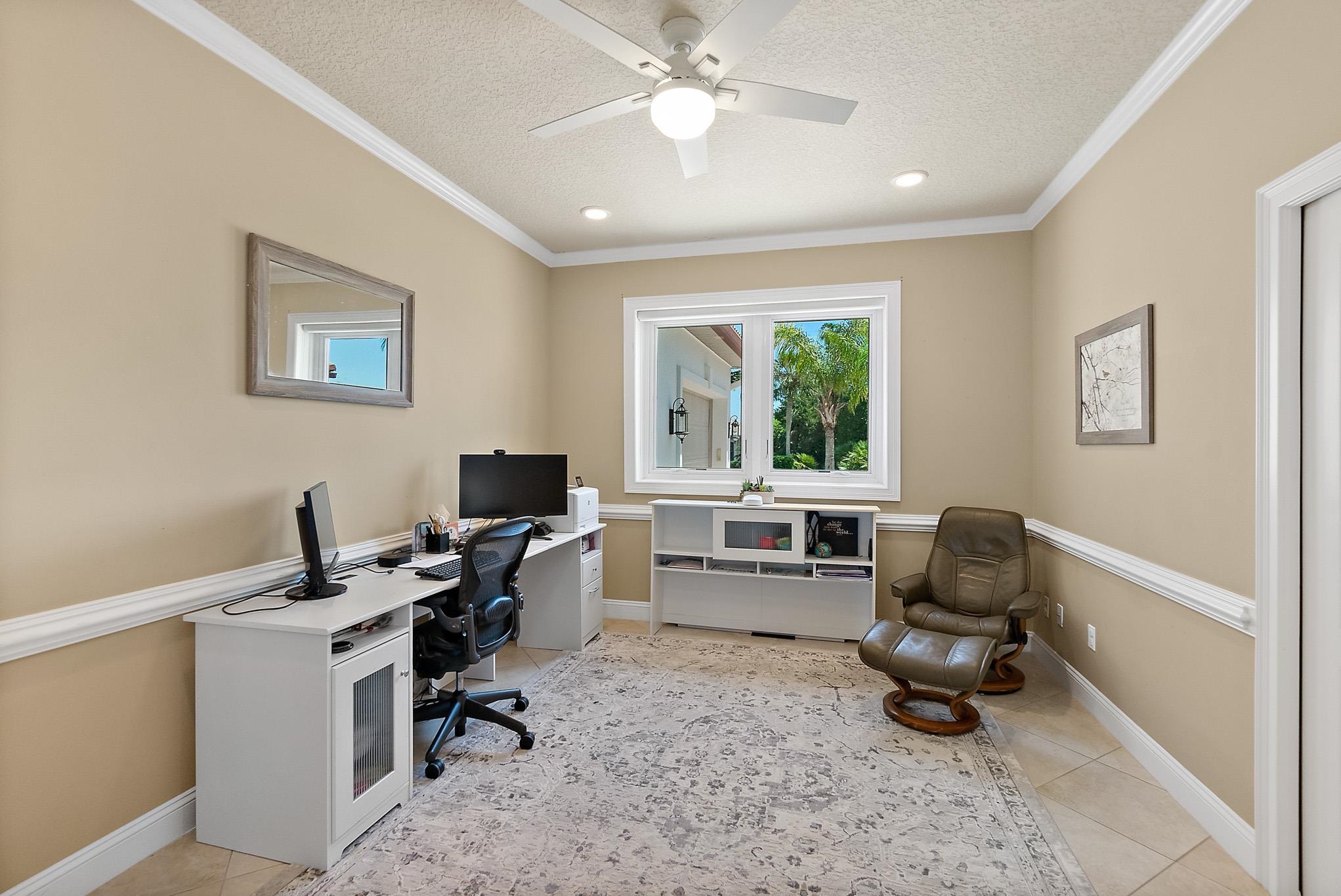 Image 37 of 72 For 505 Turnberry Ln