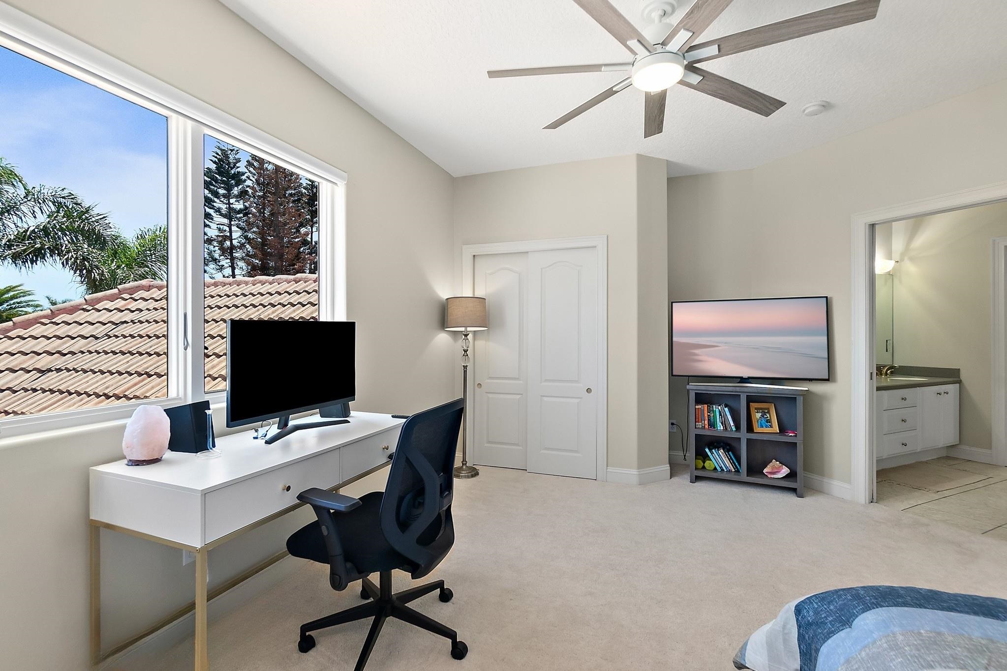 Image 47 of 72 For 505 Turnberry Ln
