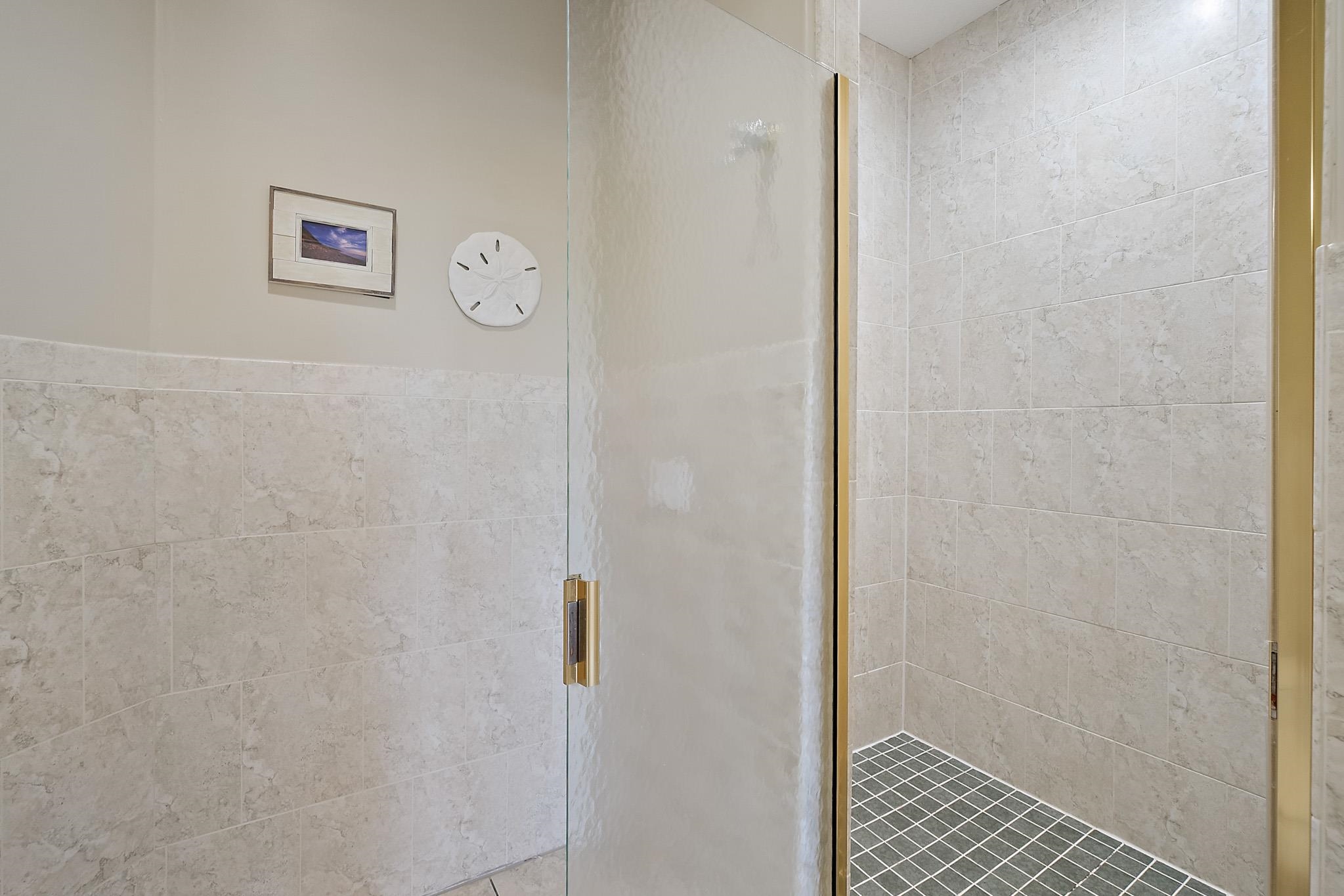 Image 50 of 72 For 505 Turnberry Ln