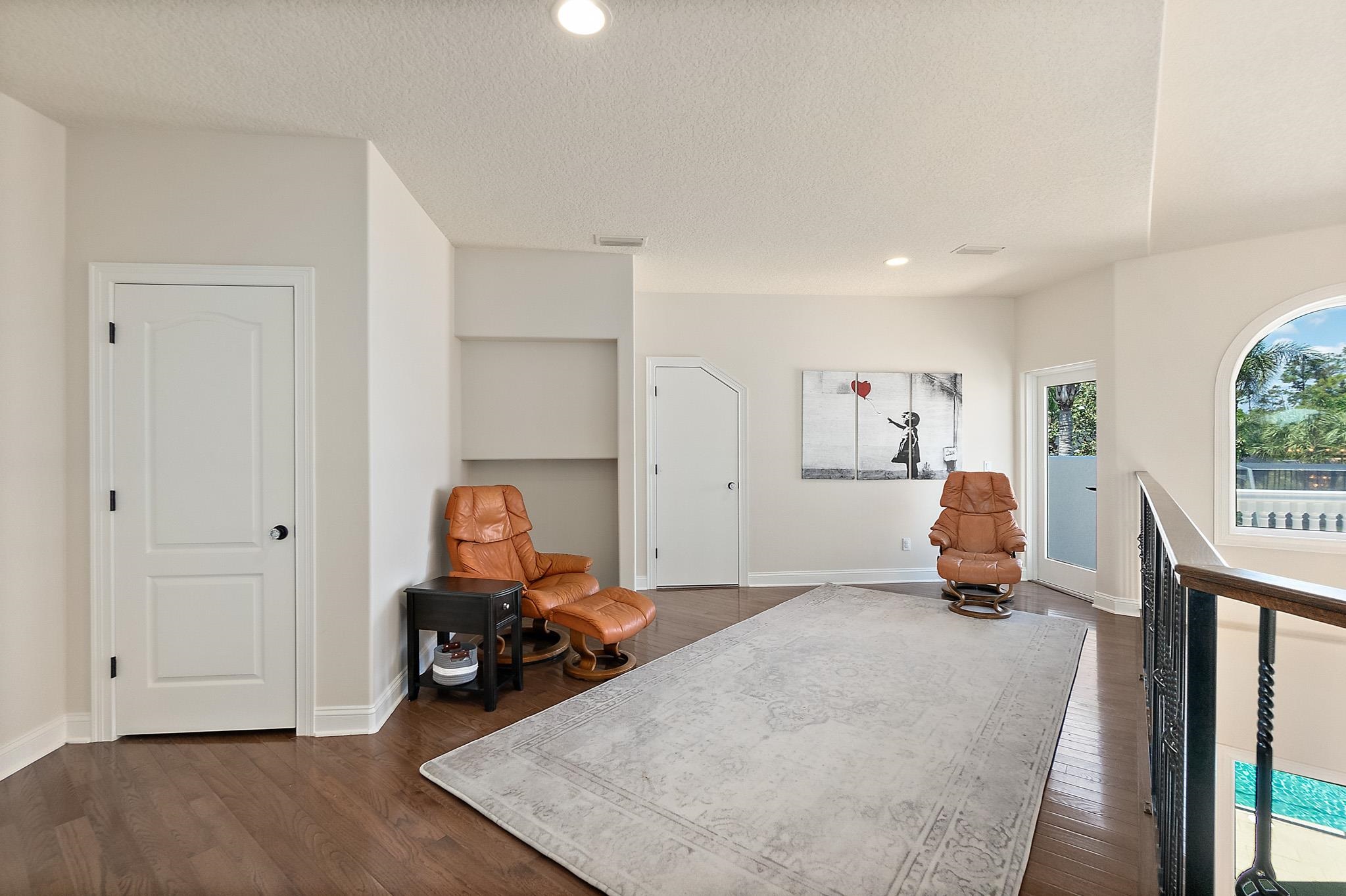 Image 51 of 72 For 505 Turnberry Ln