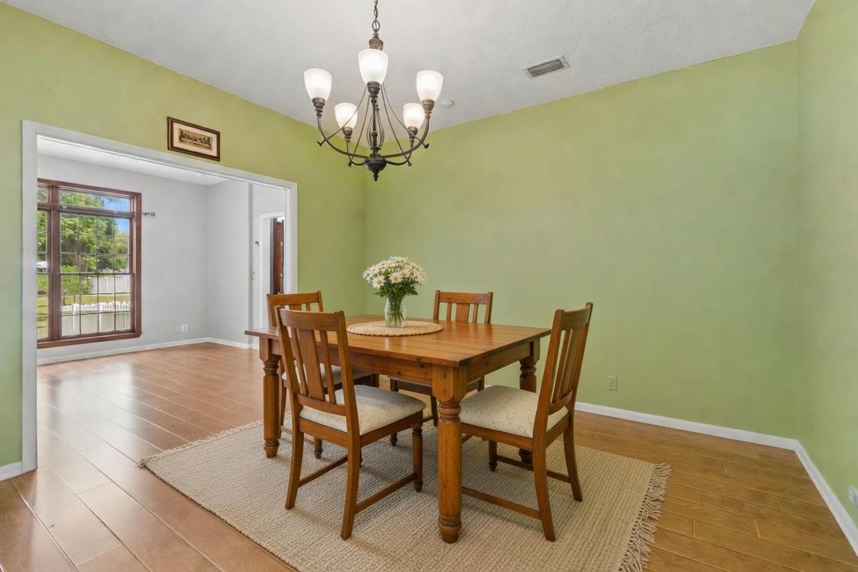Image 10 of 82 For 1191 Brookside Ct