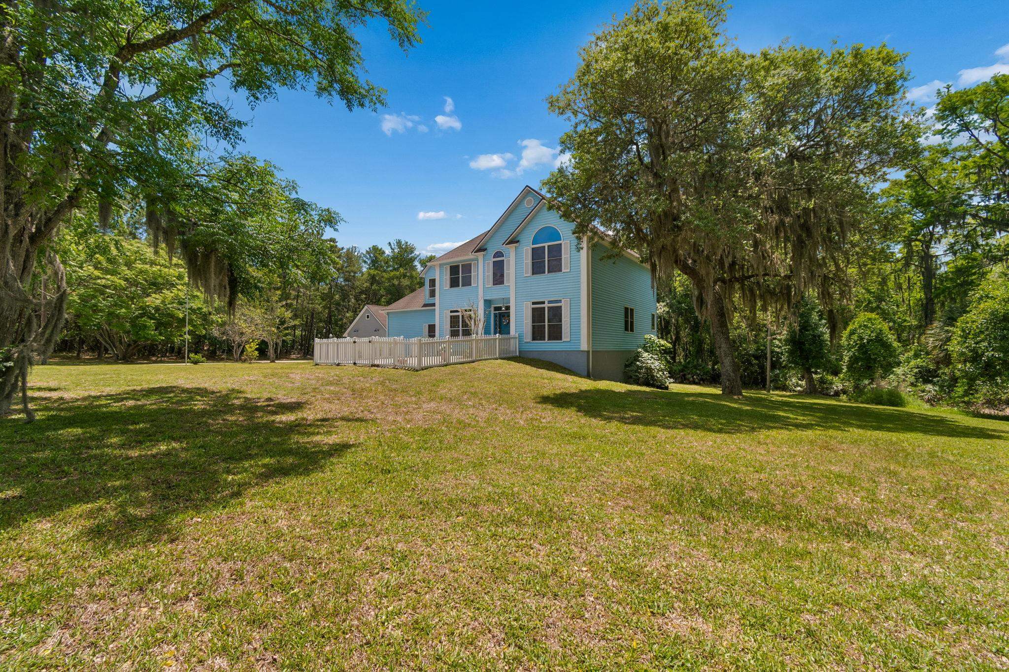 Image 2 of 82 For 1191 Brookside Ct