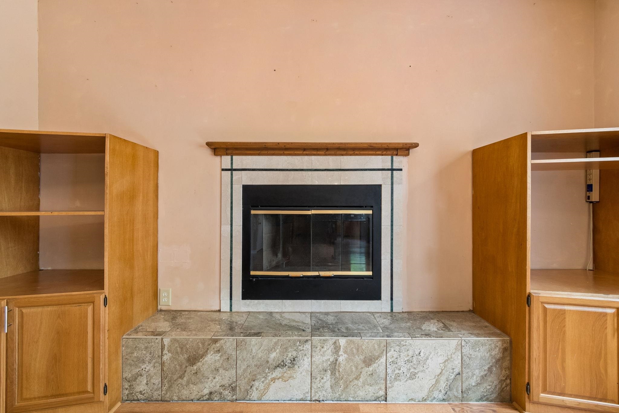 Image 20 of 82 For 1191 Brookside Ct