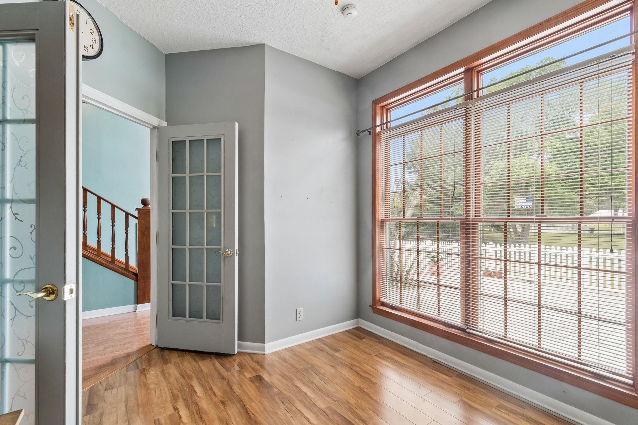 Image 26 of 82 For 1191 Brookside Ct