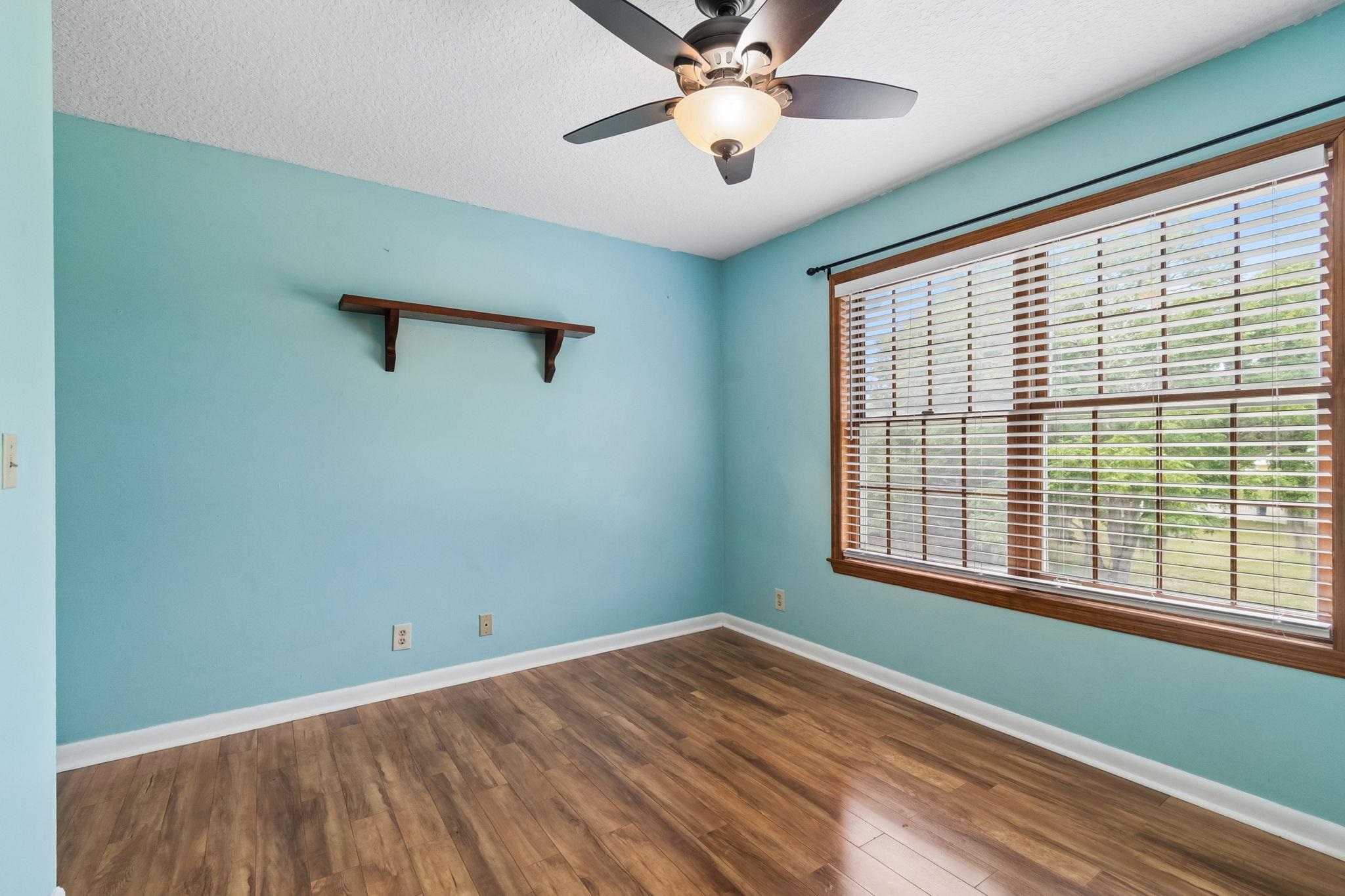 Image 41 of 82 For 1191 Brookside Ct