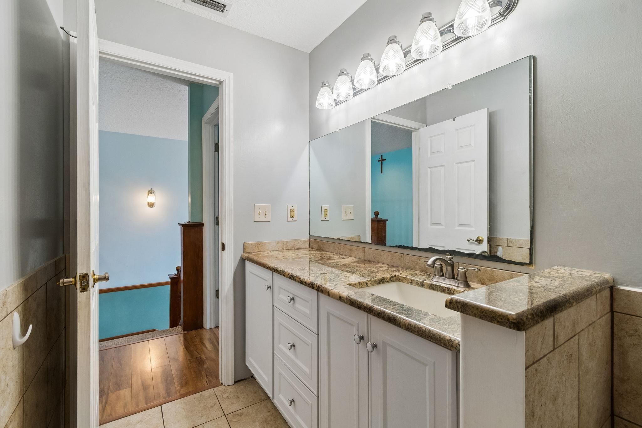 Image 43 of 82 For 1191 Brookside Ct