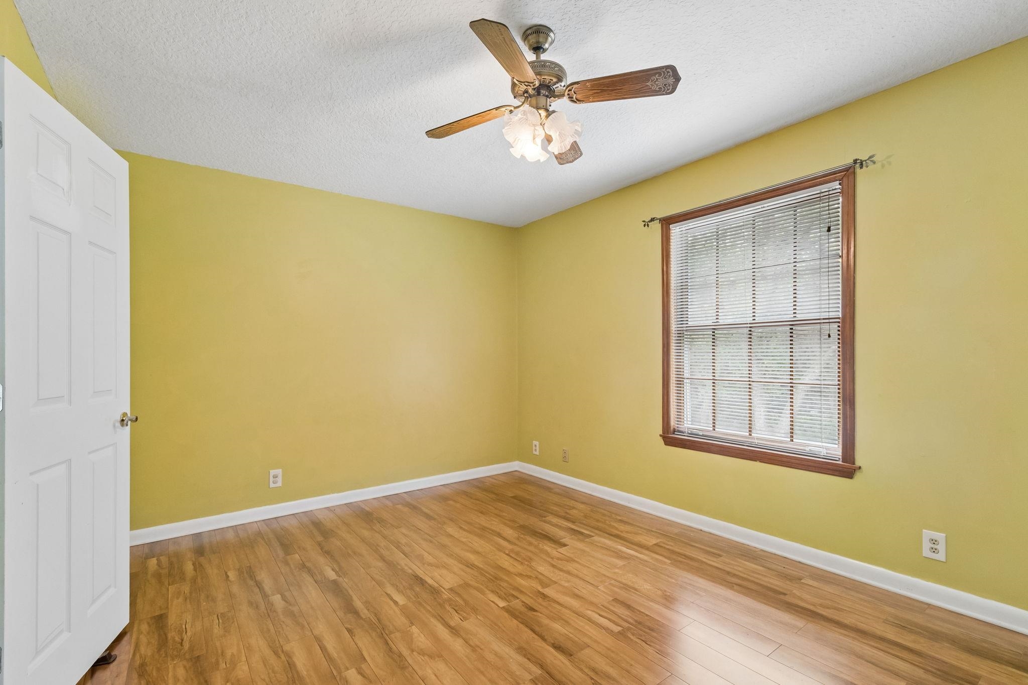 Image 45 of 82 For 1191 Brookside Ct
