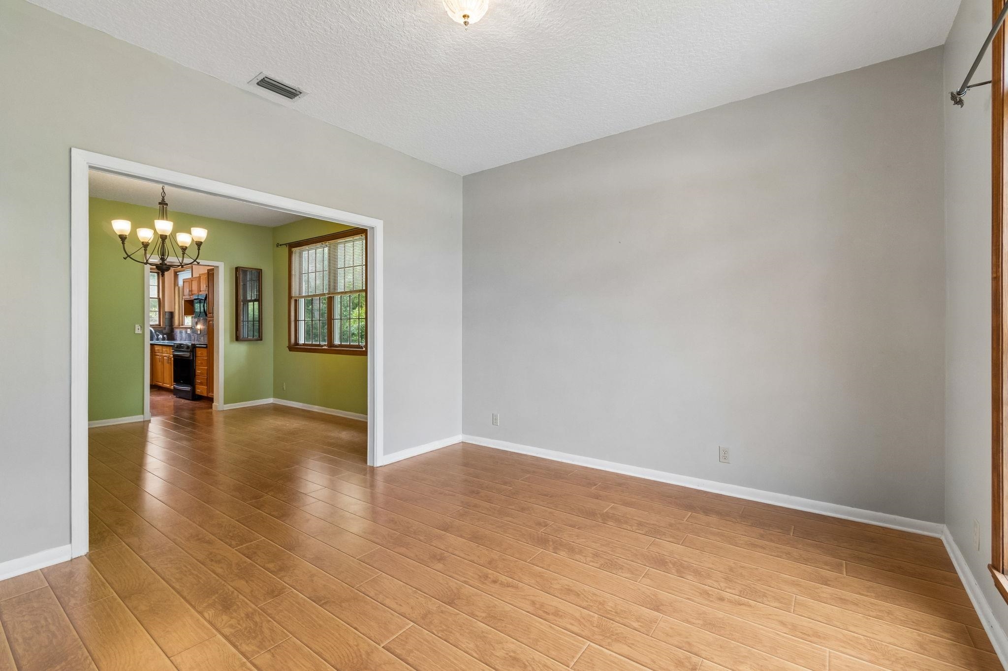 Image 8 of 82 For 1191 Brookside Ct