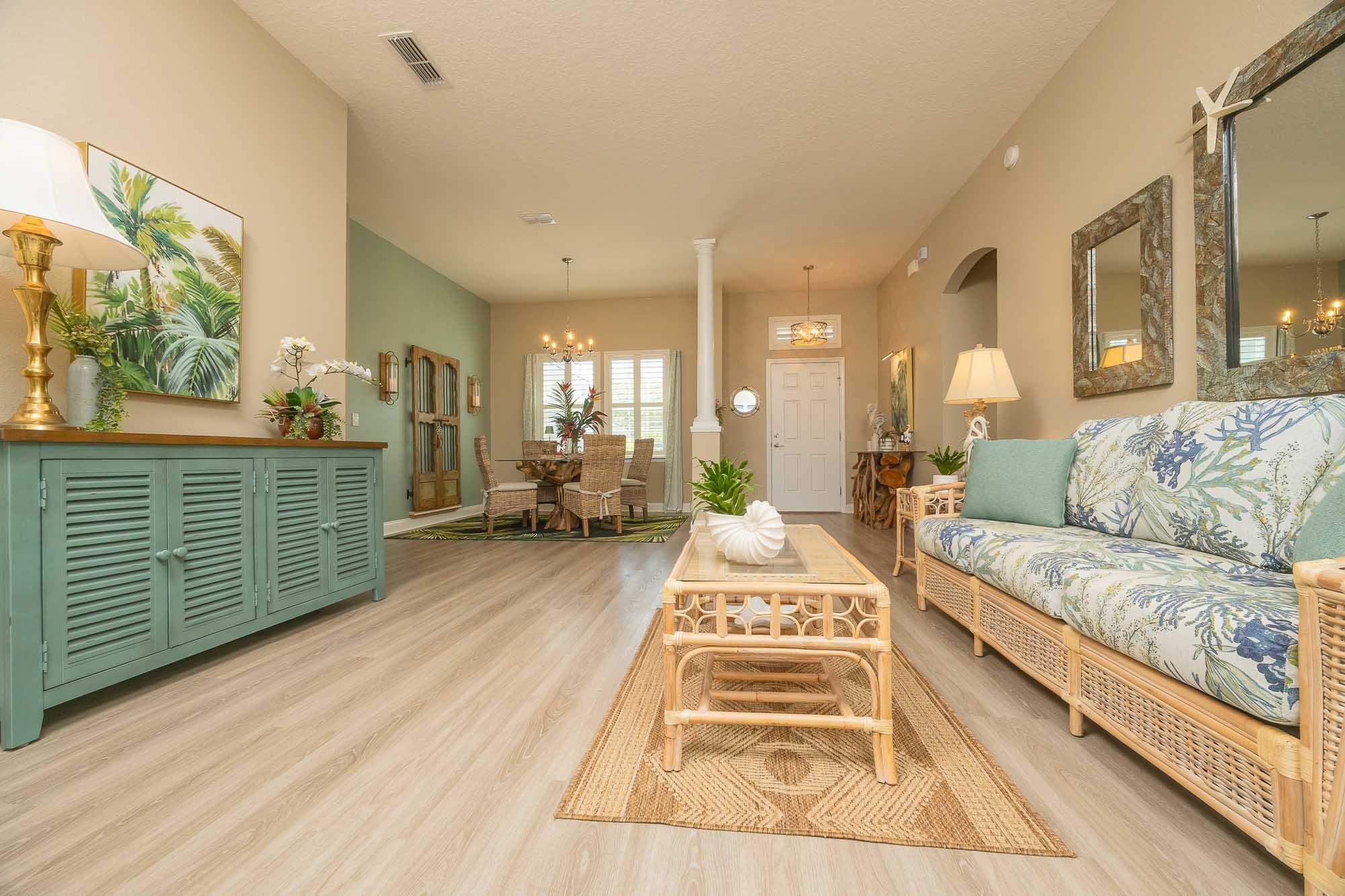 Image 13 of 68 For 273 Parkwood Cir