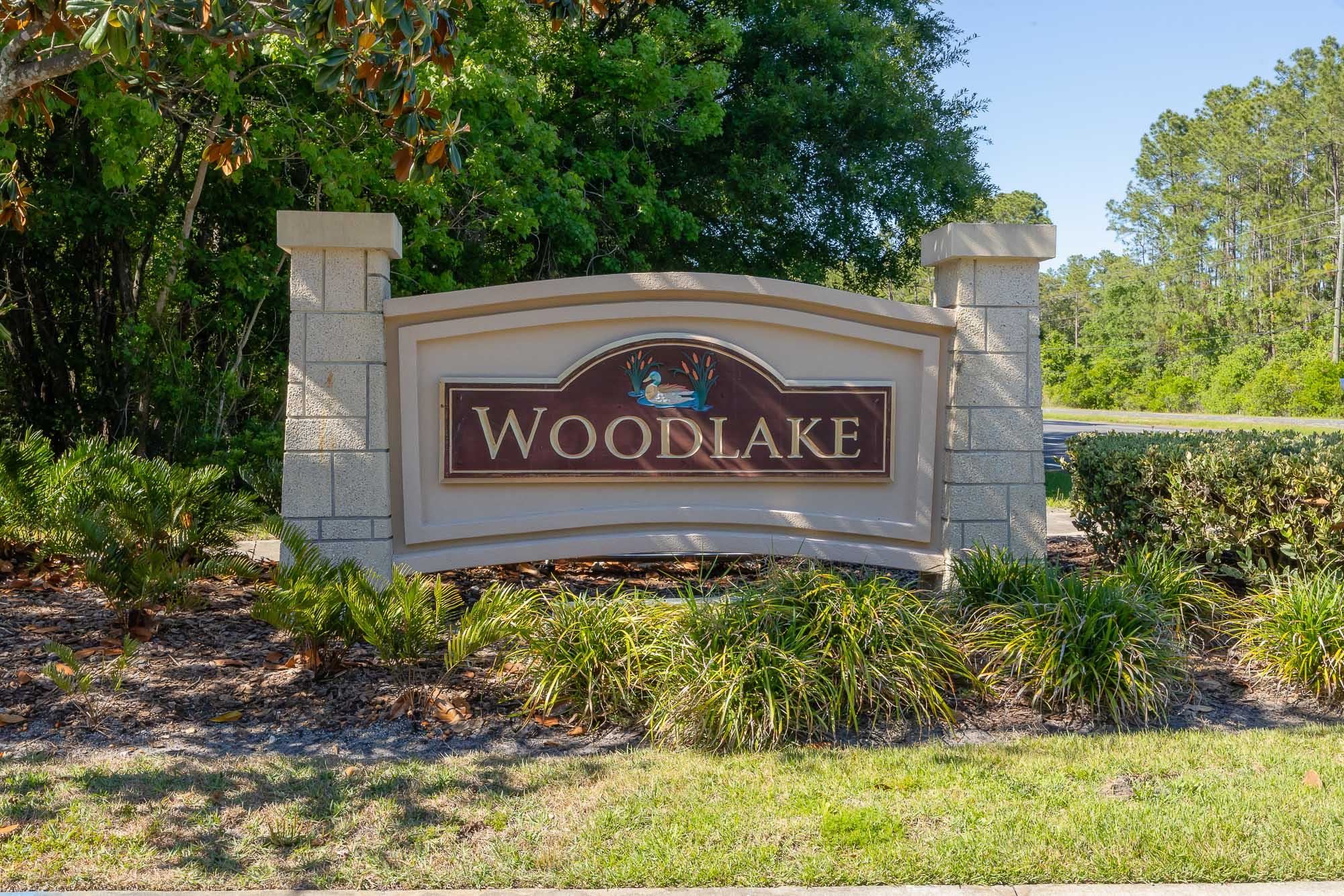 Image 2 of 68 For 273 Parkwood Cir