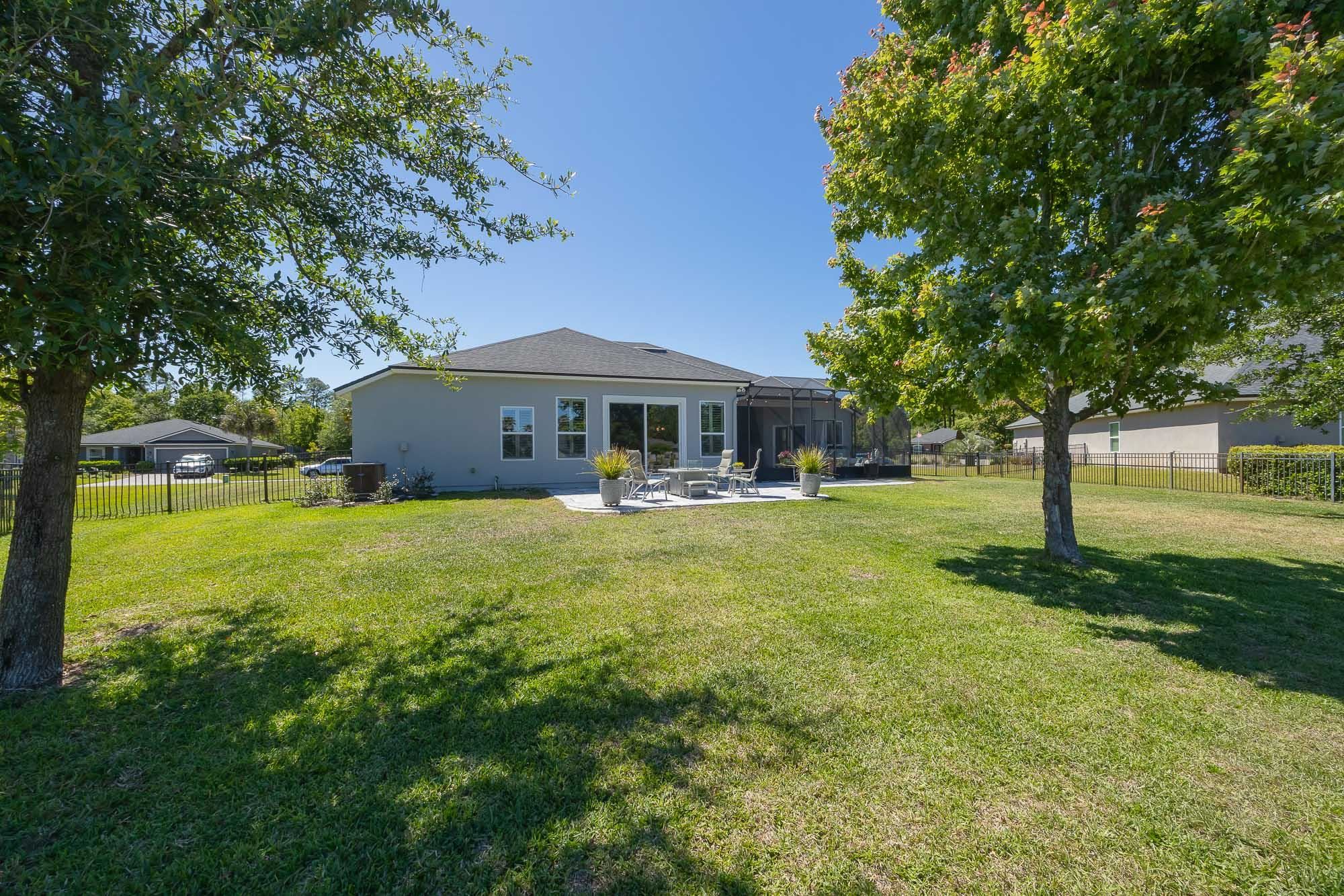 Image 22 of 68 For 273 Parkwood Cir