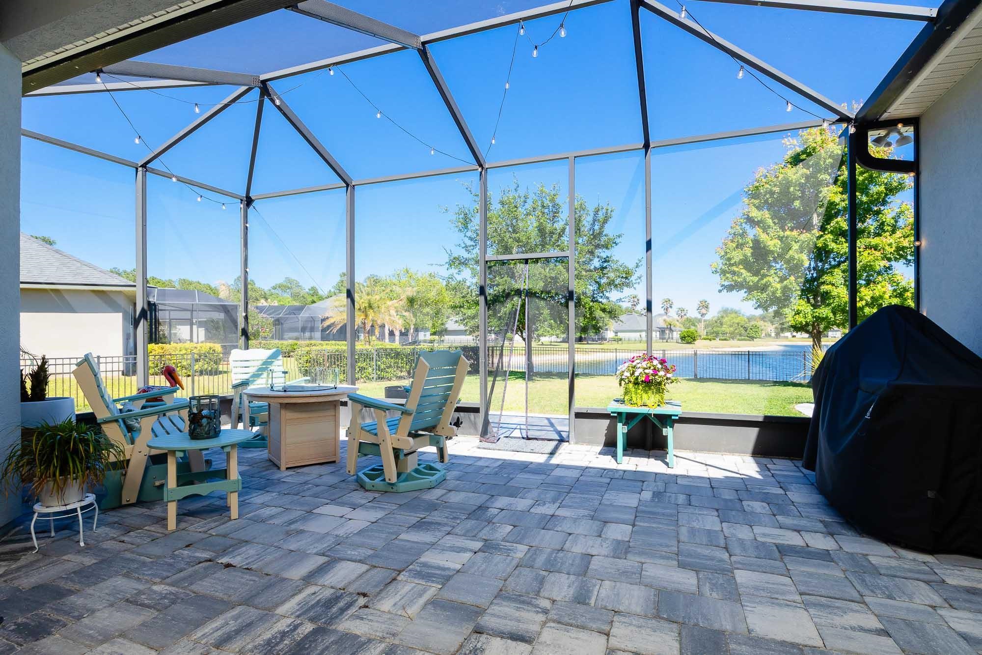 Image 46 of 68 For 273 Parkwood Cir