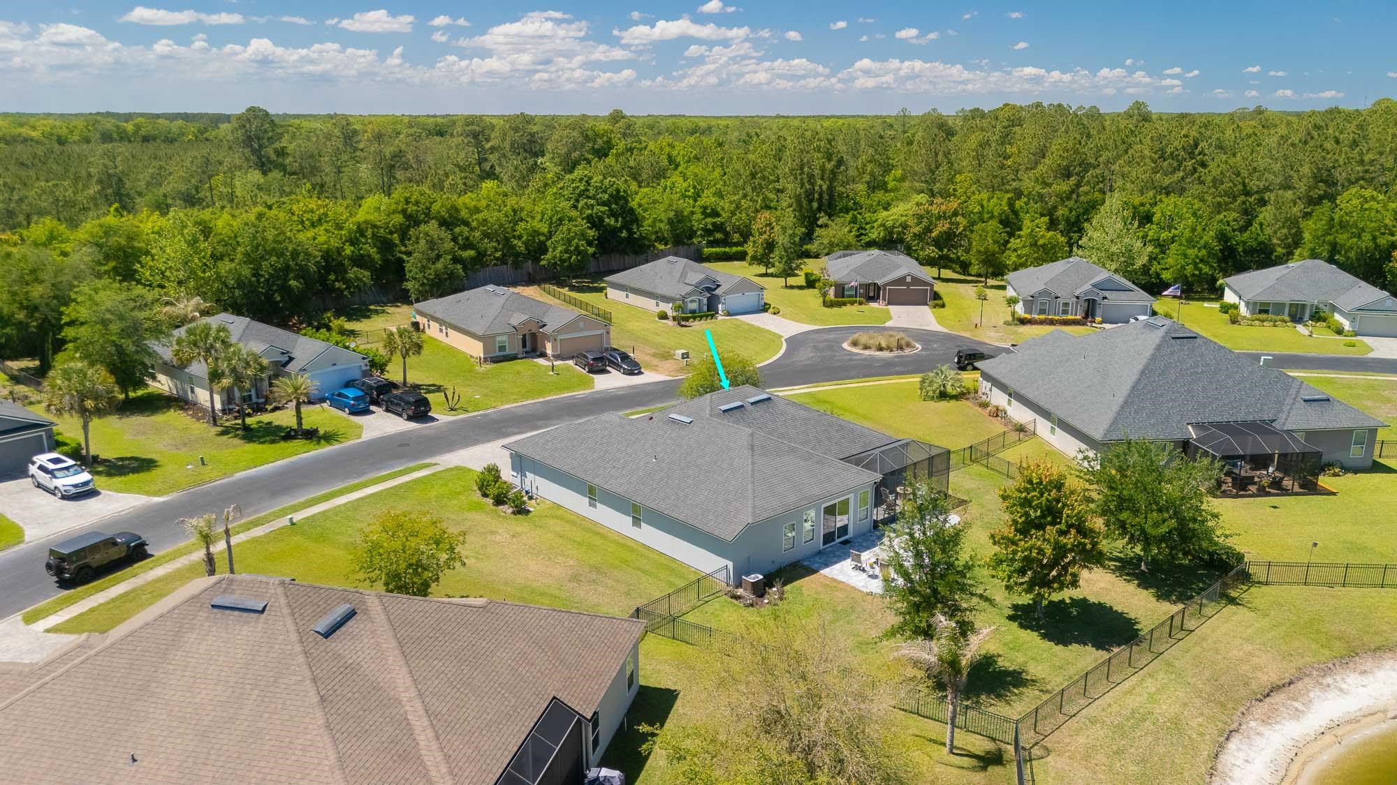 Image 56 of 68 For 273 Parkwood Cir