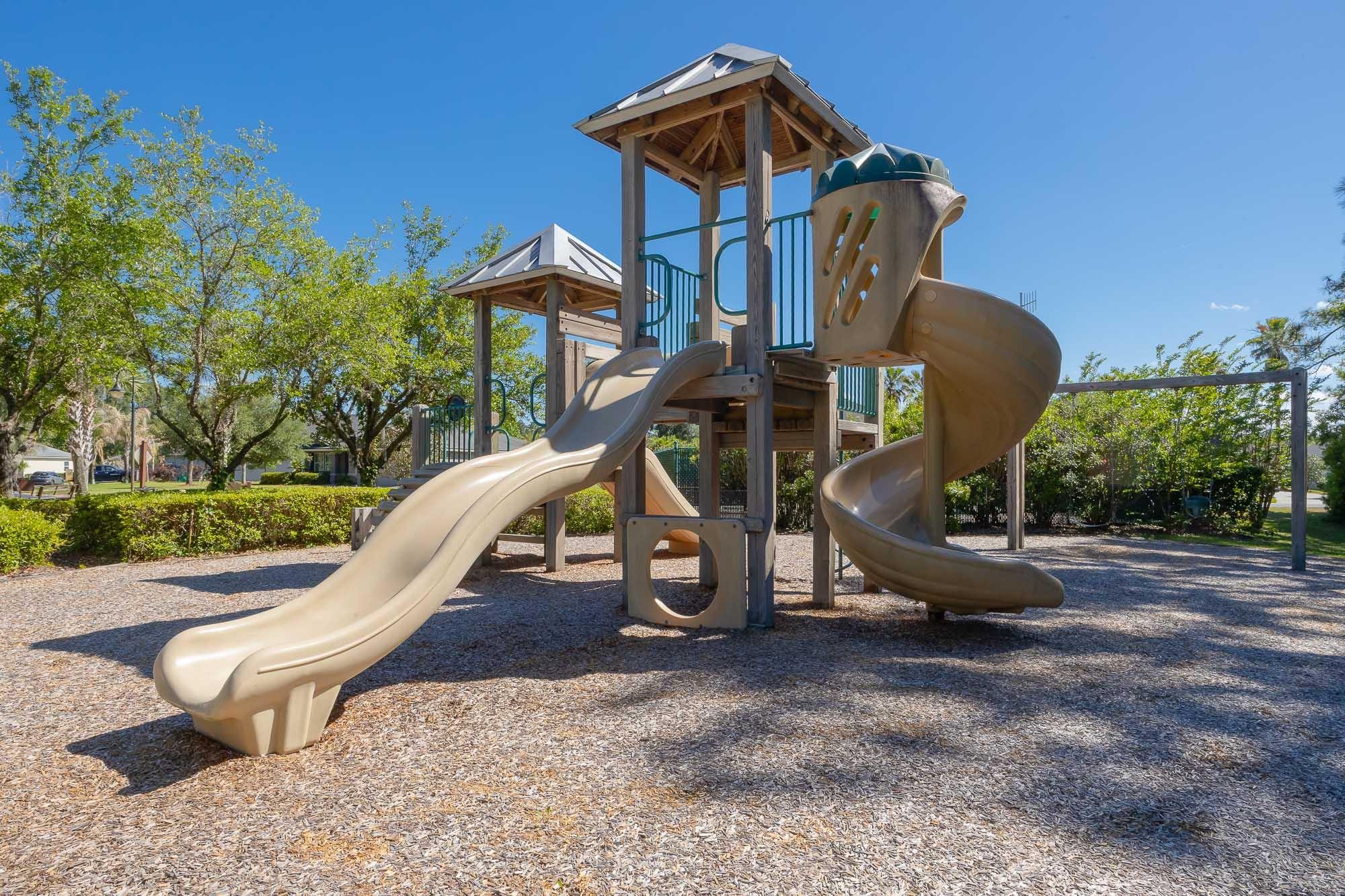 Image 66 of 68 For 273 Parkwood Cir