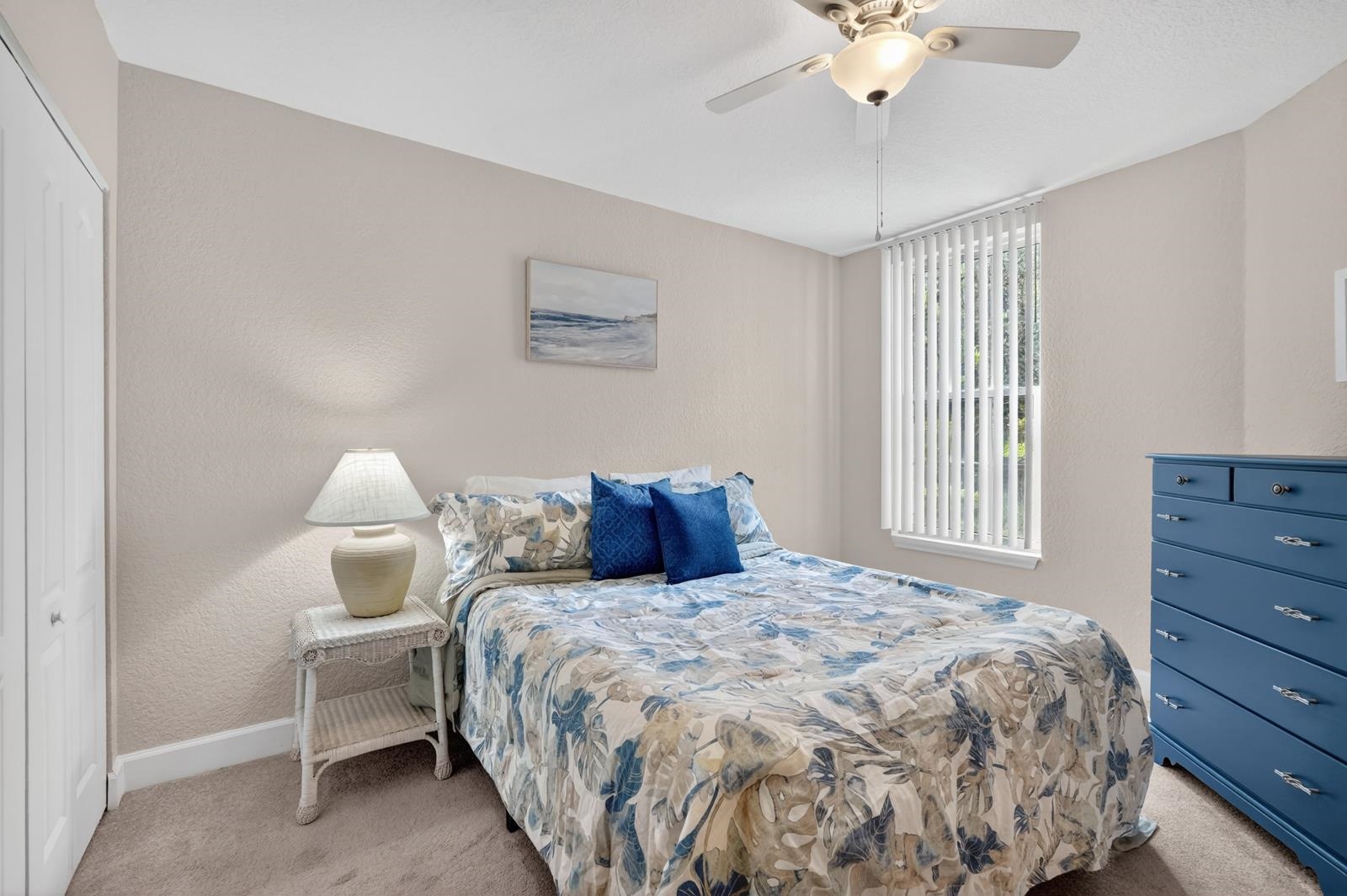 Image 18 of 44 For 621 Shores Blvd