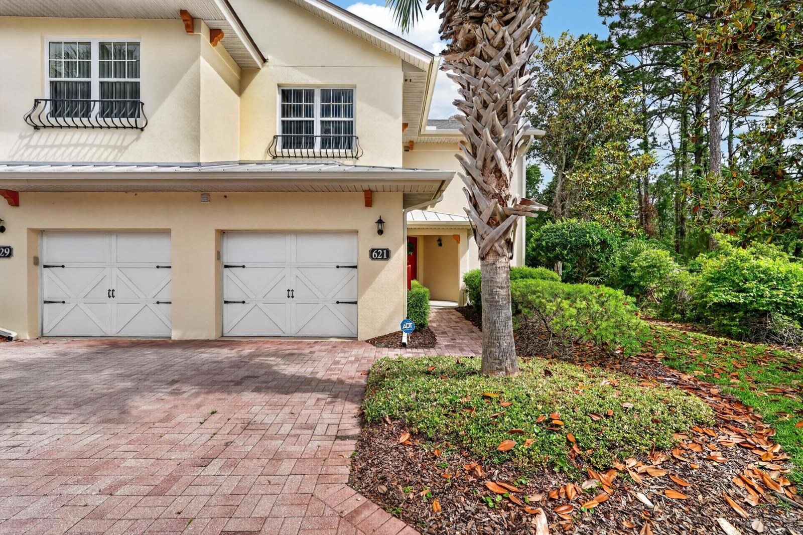 Image 2 of 44 For 621 Shores Blvd