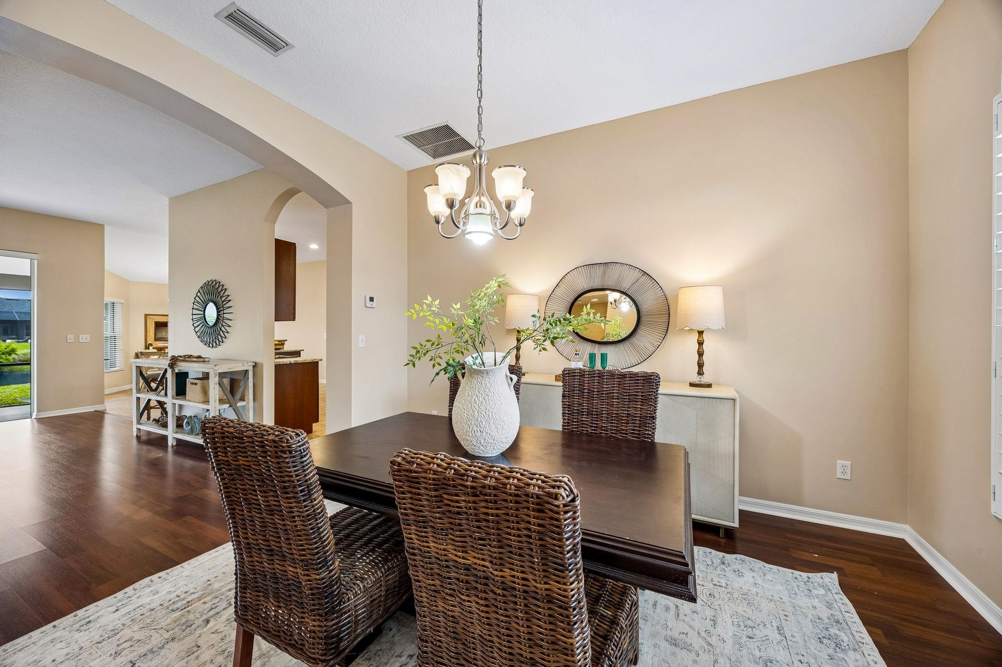 Image 10 of 51 For 734 Needle Grass Dr