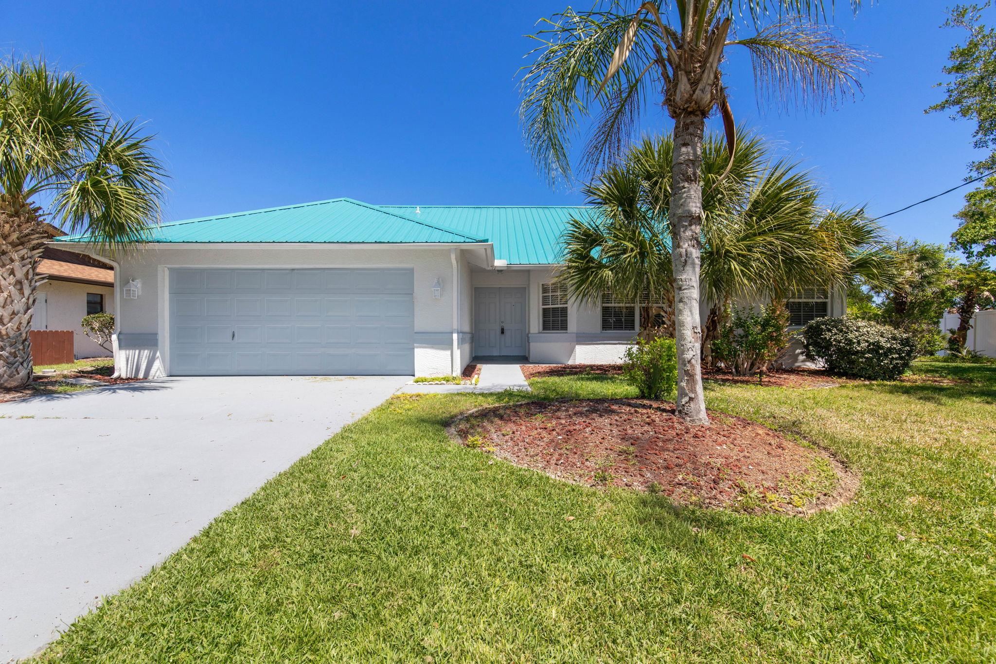 Image 2 of 66 For 21 Crescent Ct S