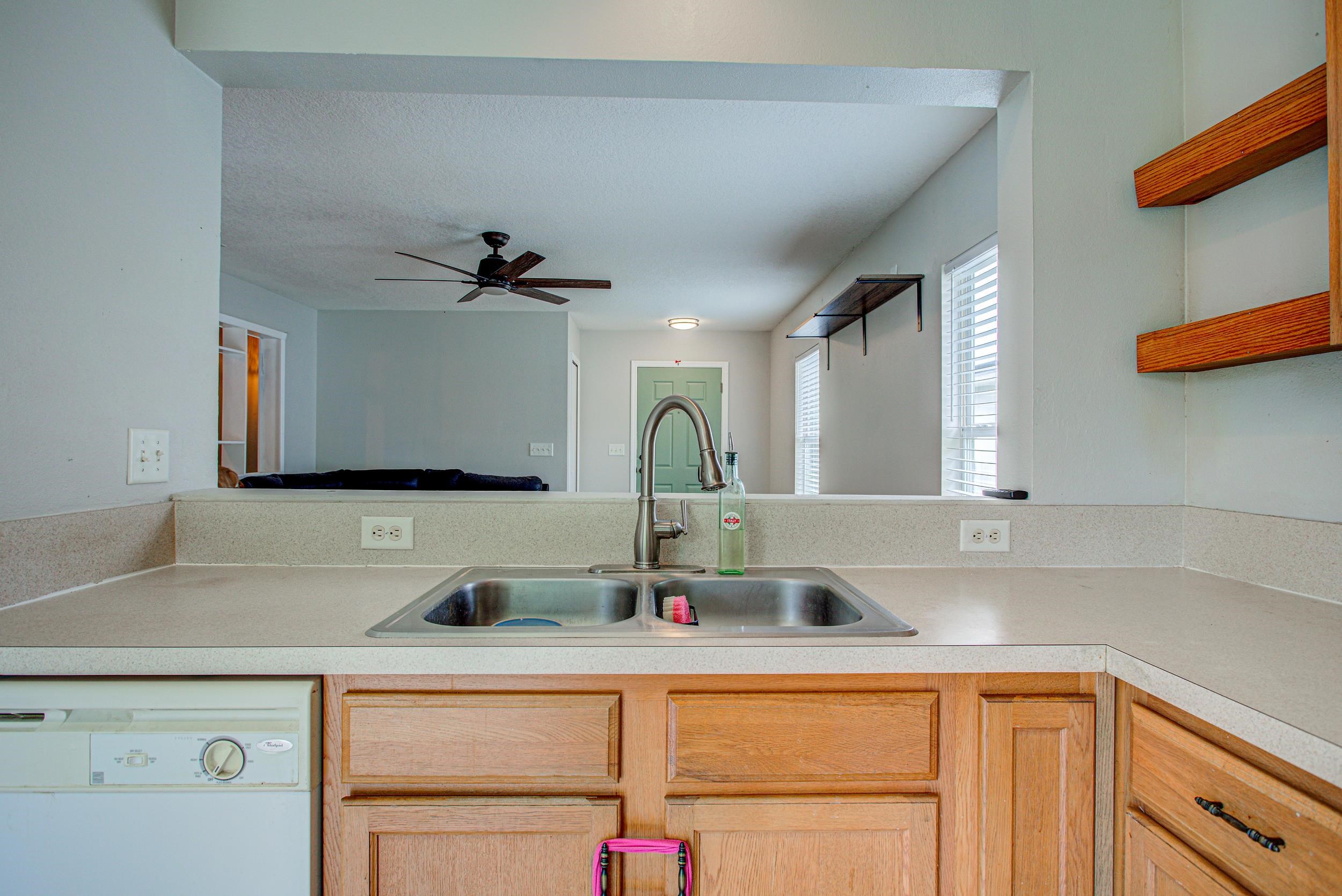 Image 12 of 40 For 108 Brays Island Ln