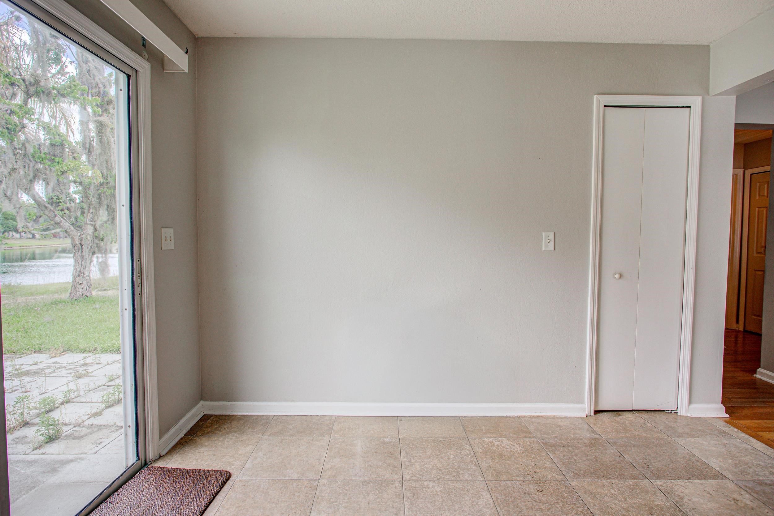 Image 13 of 40 For 108 Brays Island Ln