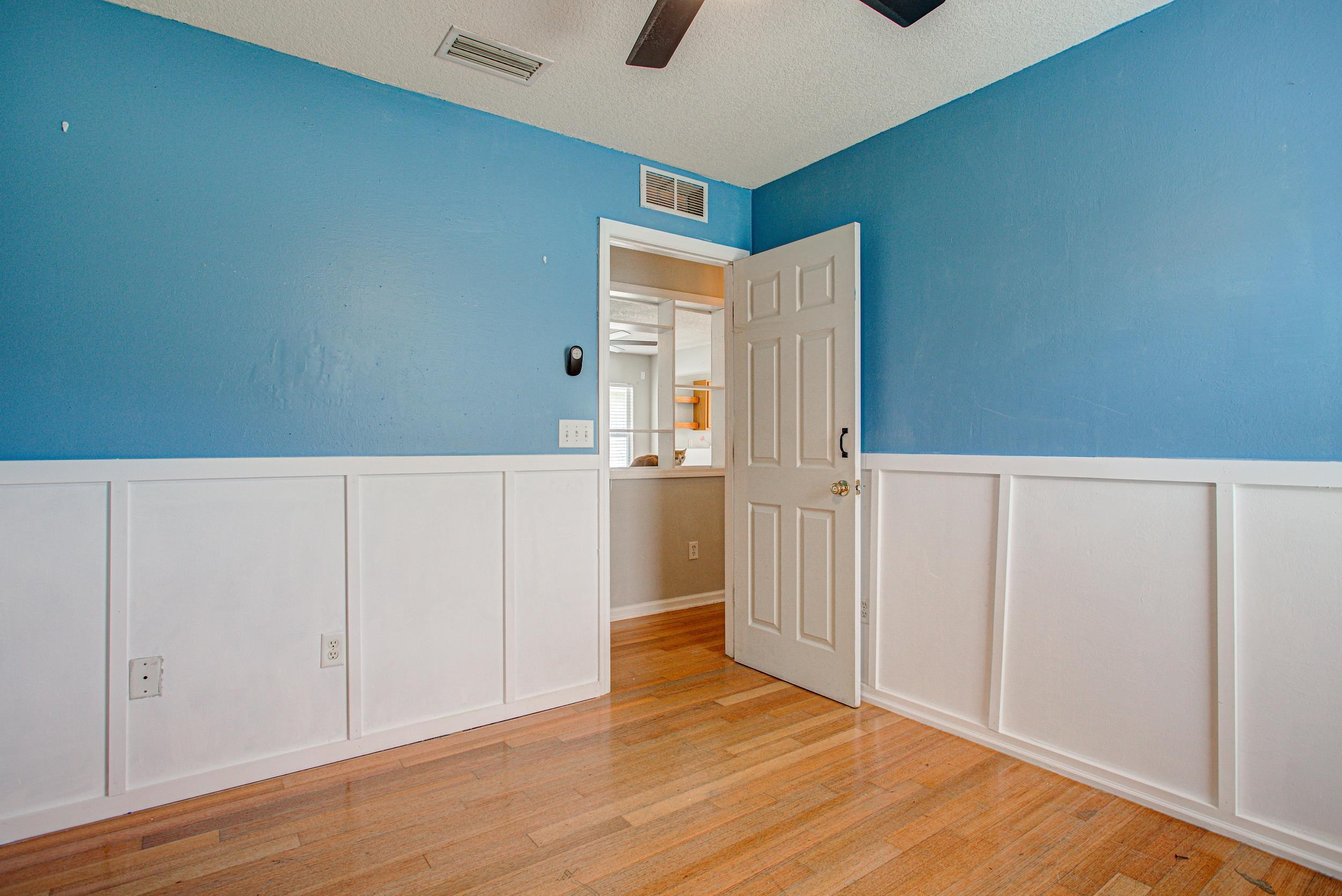 Image 19 of 40 For 108 Brays Island Ln