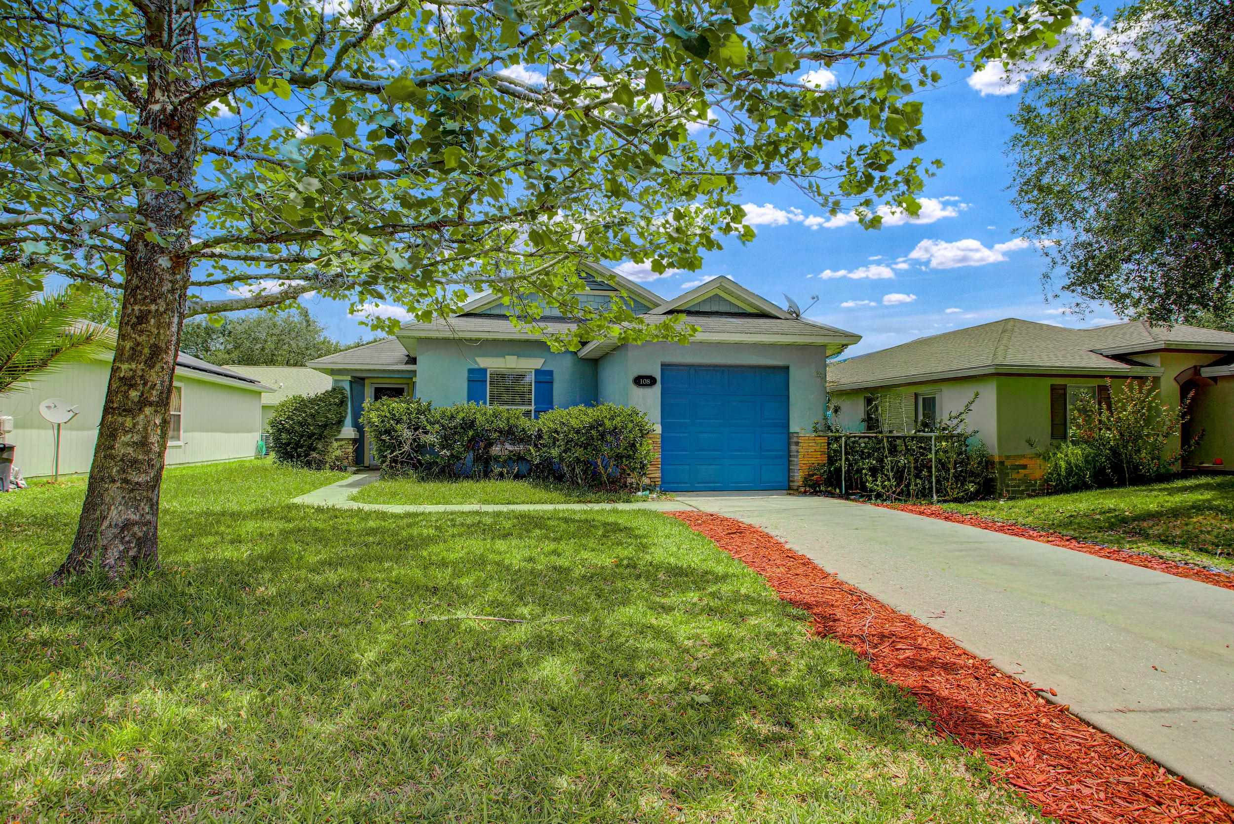 Image 2 of 40 For 108 Brays Island Ln