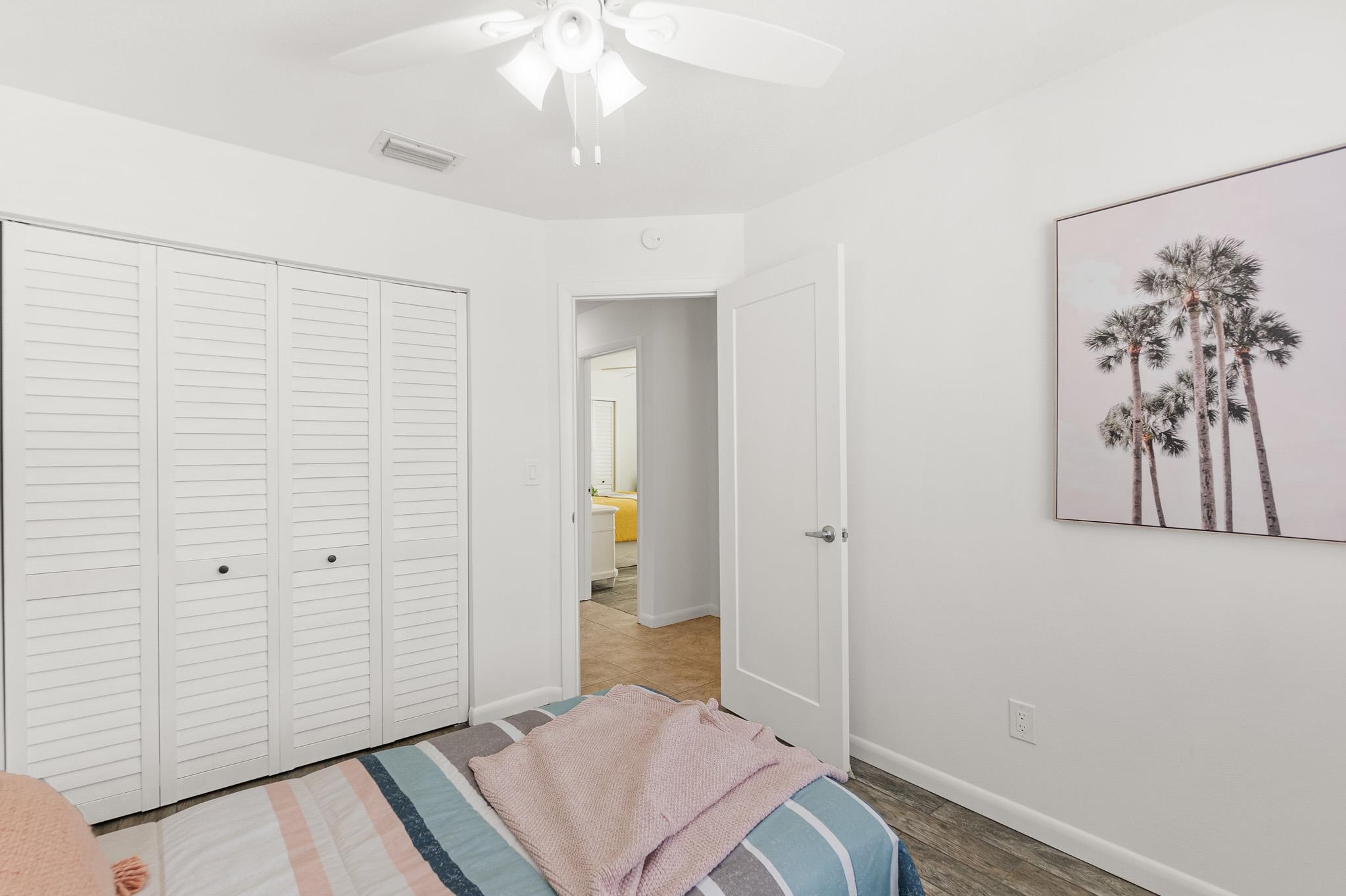 Image 22 of 33 For 122 Rio Del Mar St  A