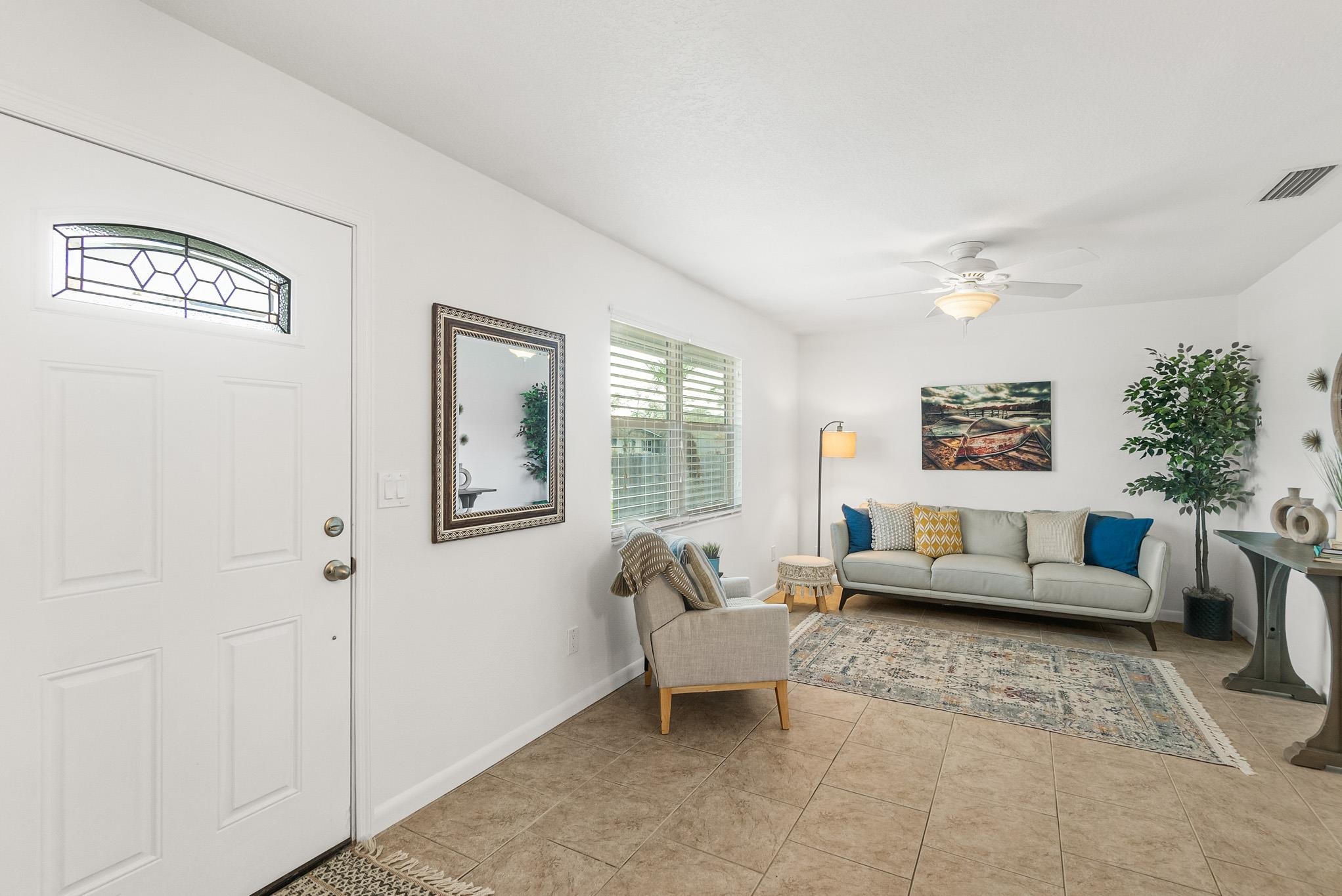 Image 5 of 33 For 122 Rio Del Mar St  A