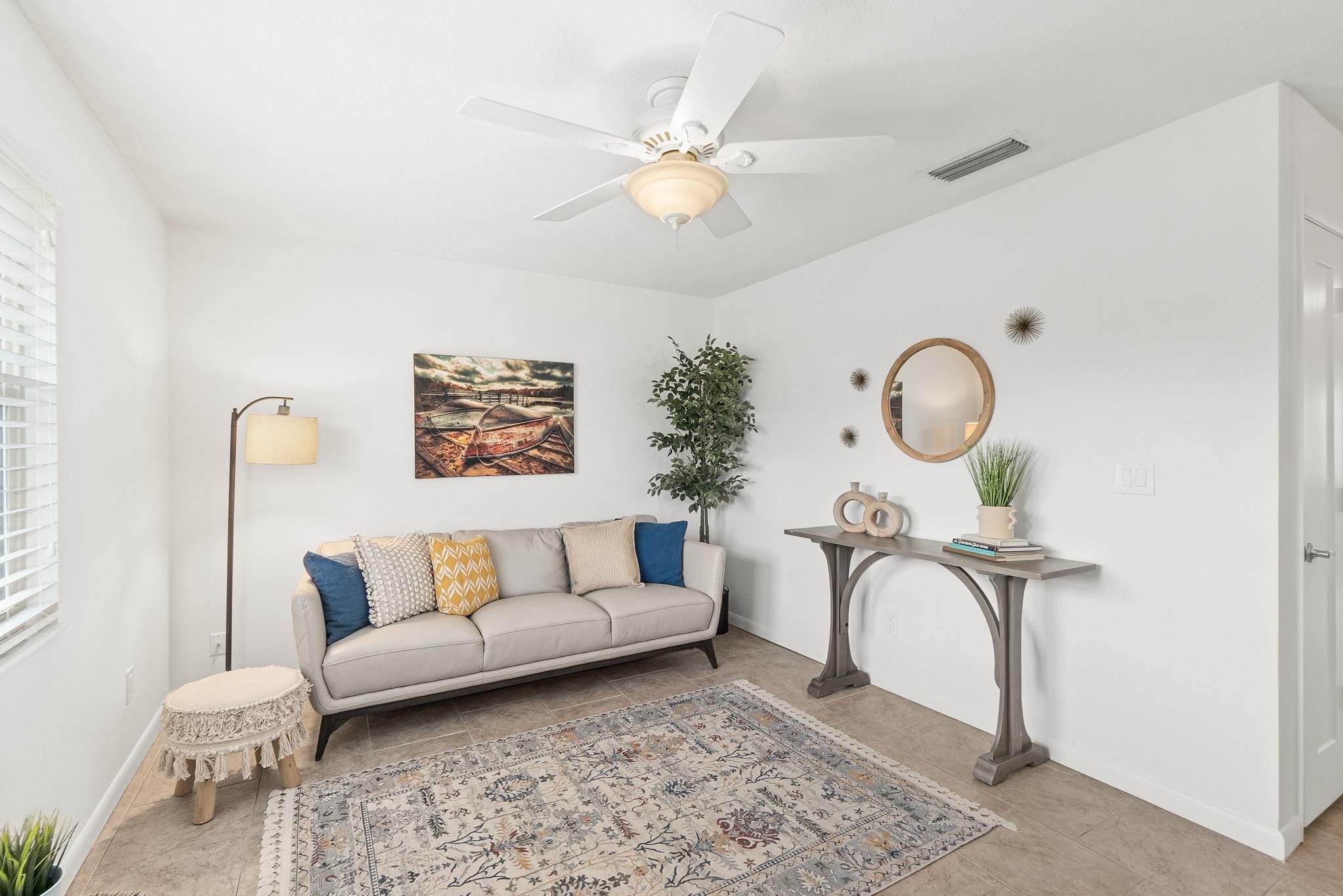 Image 7 of 33 For 122 Rio Del Mar St  A