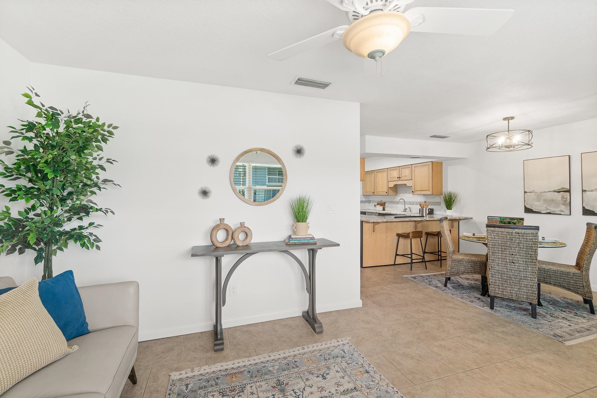 Image 9 of 33 For 122 Rio Del Mar St  A