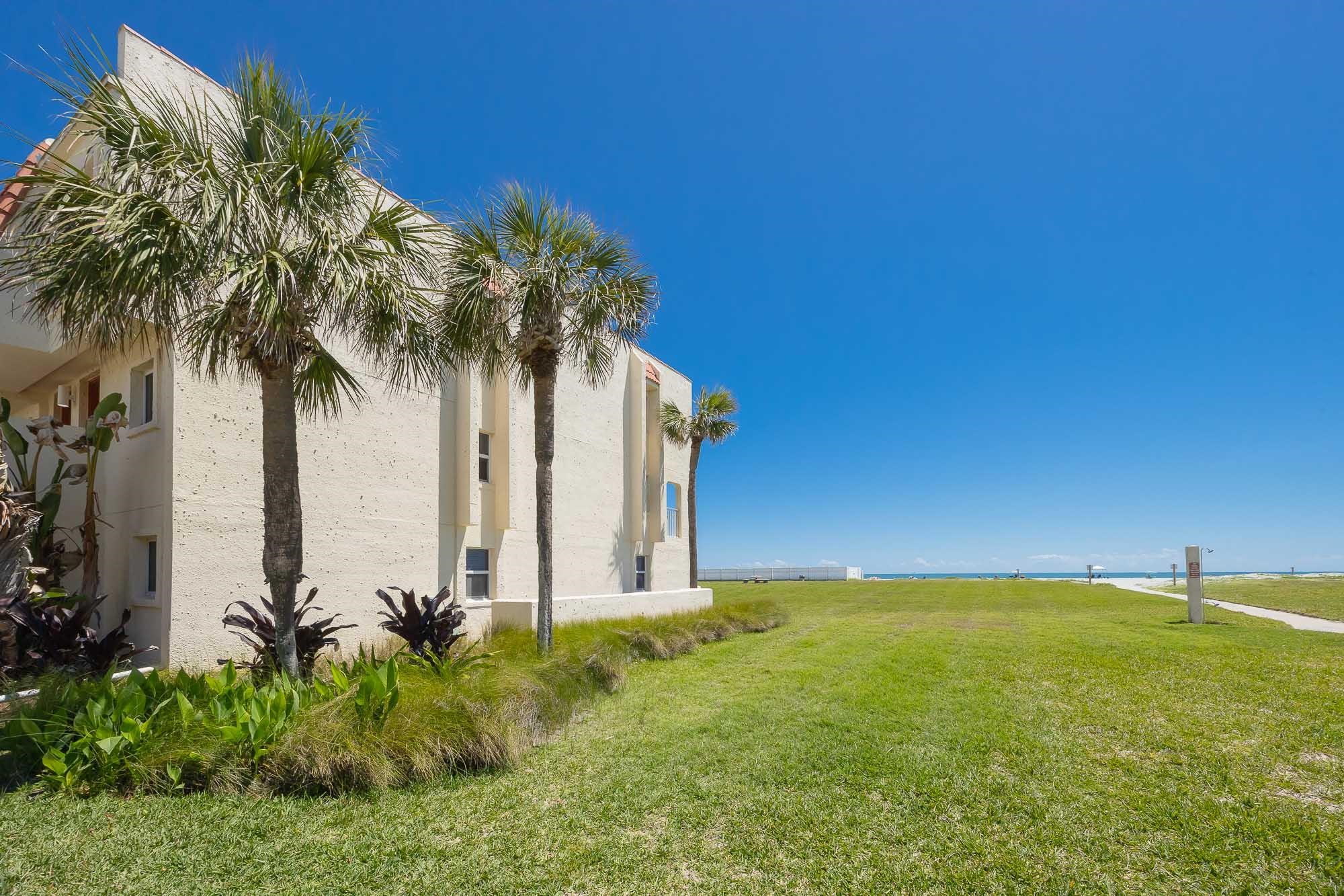 Image 38 of 50 For 390 A1a Beach Blvd  5