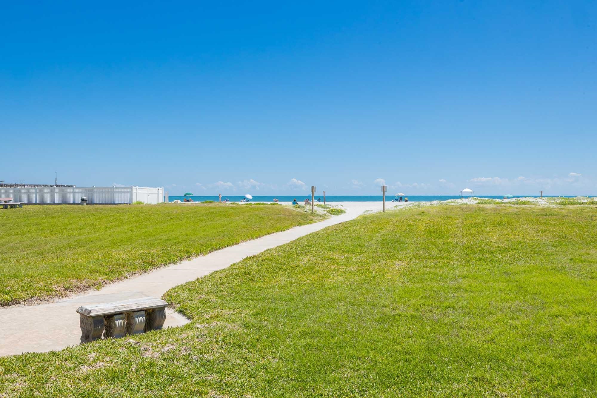 Image 39 of 50 For 390 A1a Beach Blvd  5