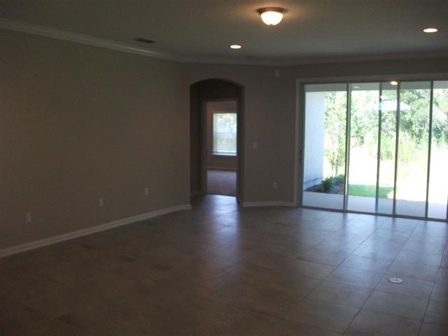 Image 5 of 22 For 241 Deerfield Meadows Cir