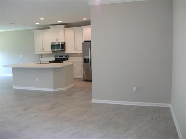 Image 7 of 22 For 241 Deerfield Meadows Cir
