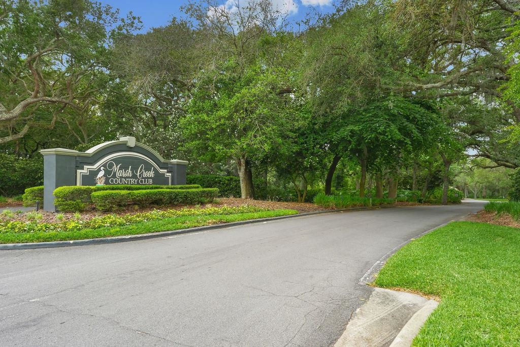 Image 4 of 25 For 427 Marsh Point Cir